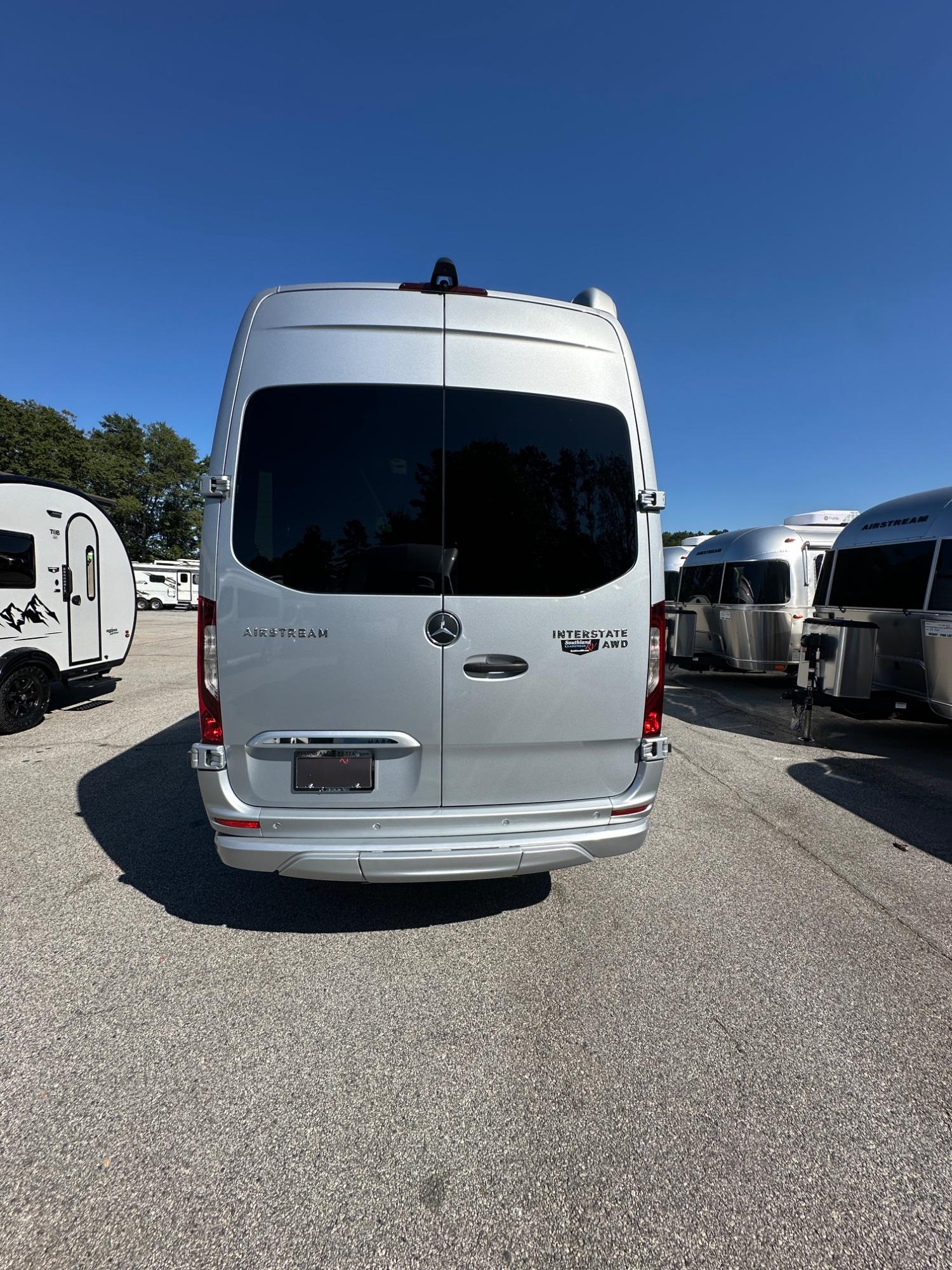 2026 Airstream 2026 Airstream Interstate - thumbnail 6
