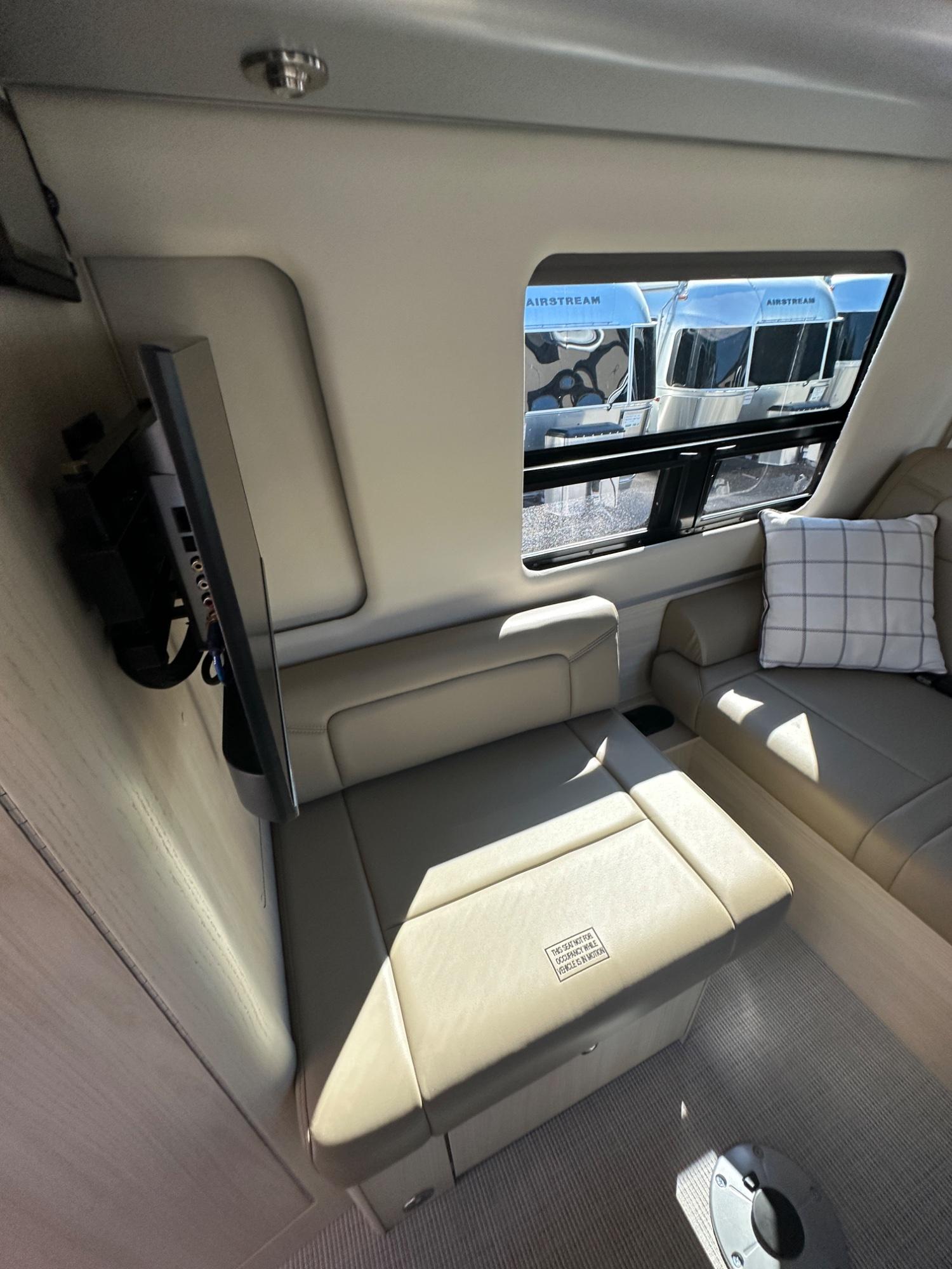 2026 Airstream 2026 Airstream Interstate - thumbnail 27
