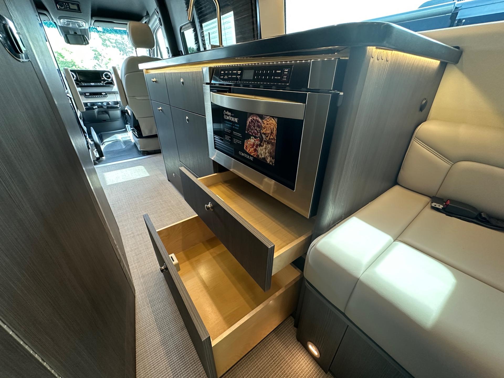 2026 Airstream 2026 Airstream Interstate - thumbnail 26