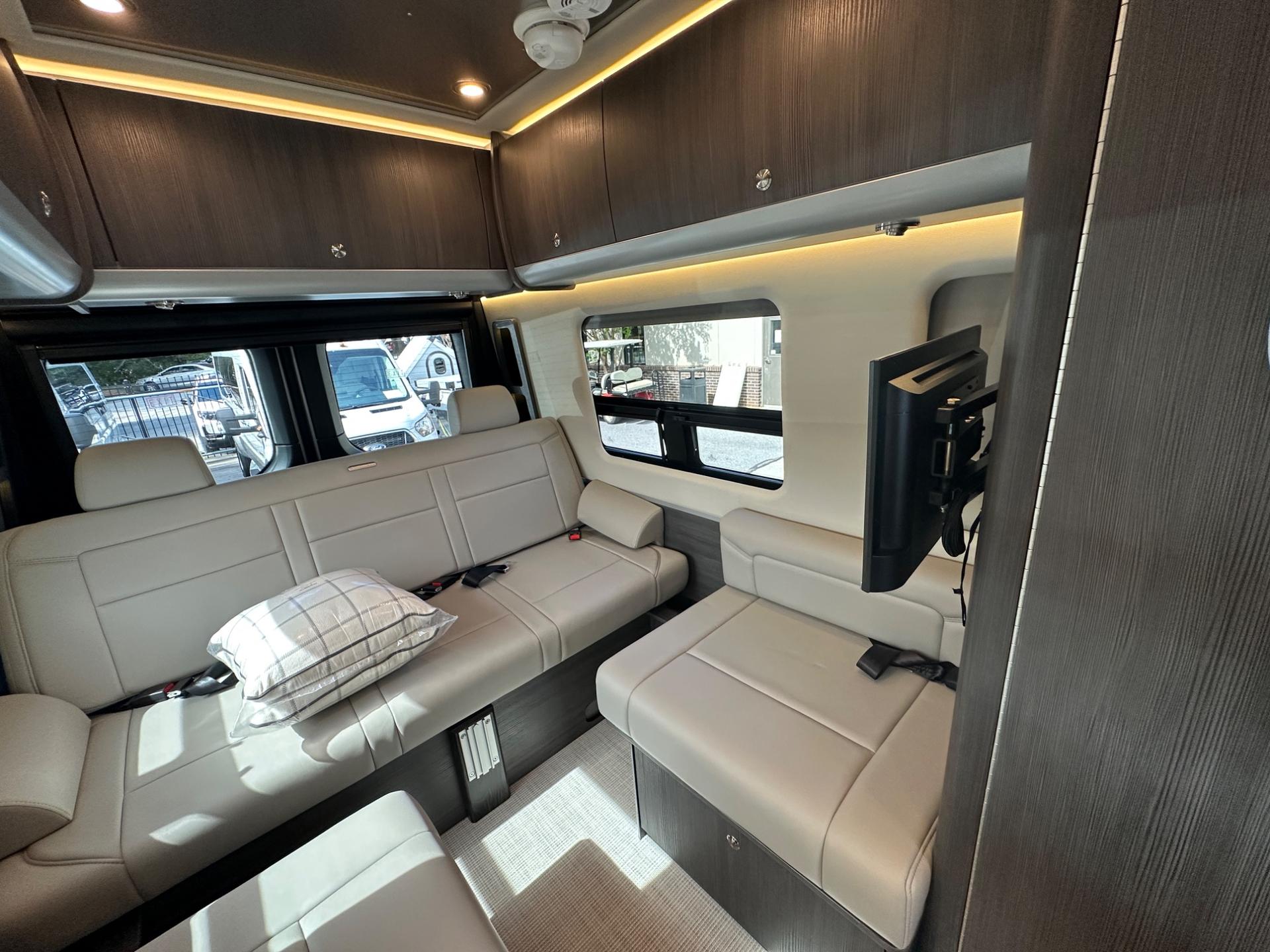 2026 Airstream 2026 Airstream Interstate - thumbnail 29