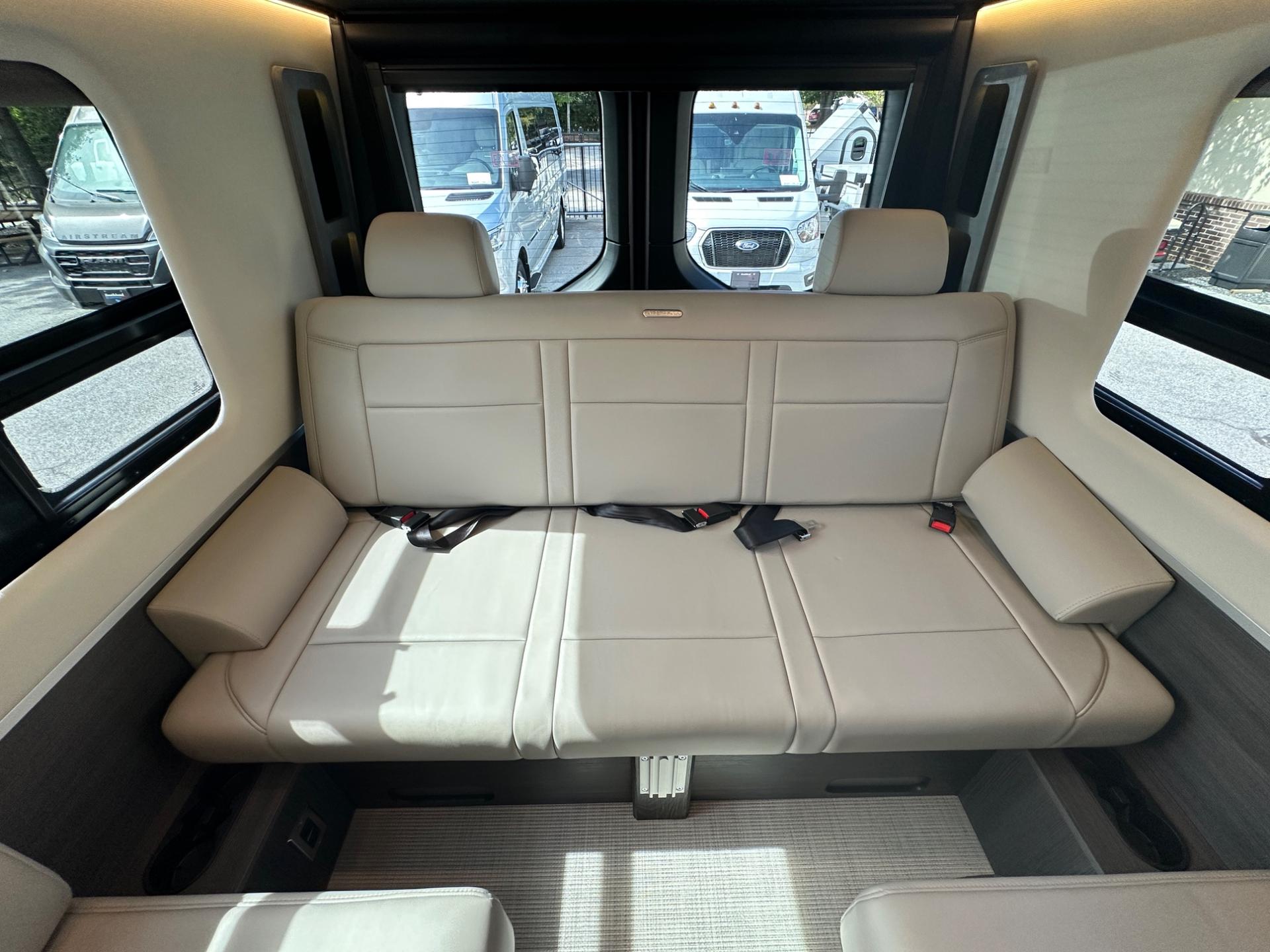 2026 Airstream 2026 Airstream Interstate - thumbnail 28