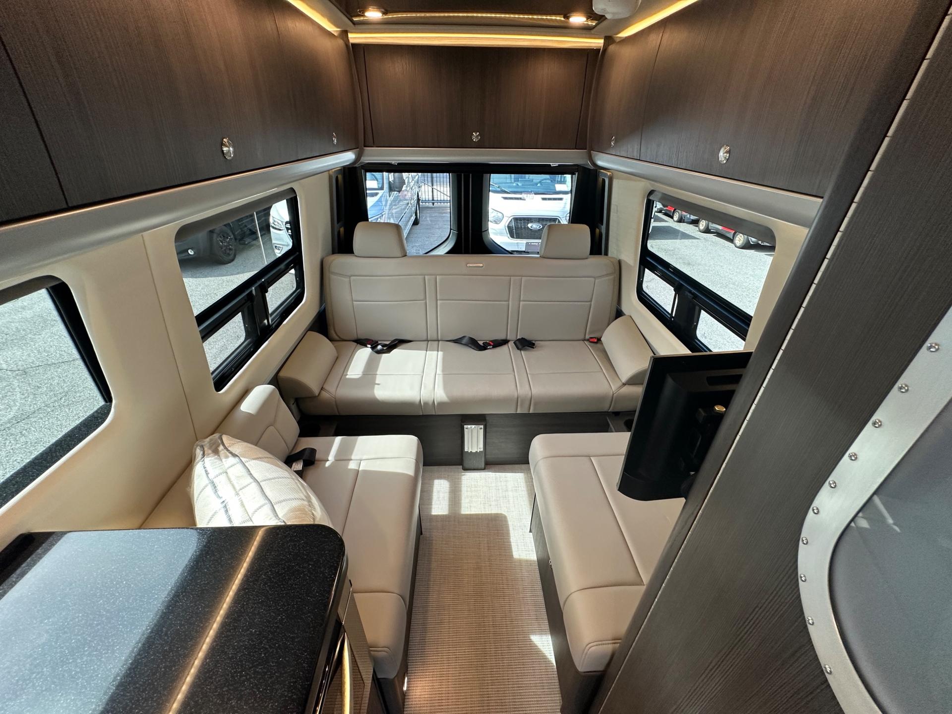 2026 Airstream 2026 Airstream Interstate - thumbnail 31