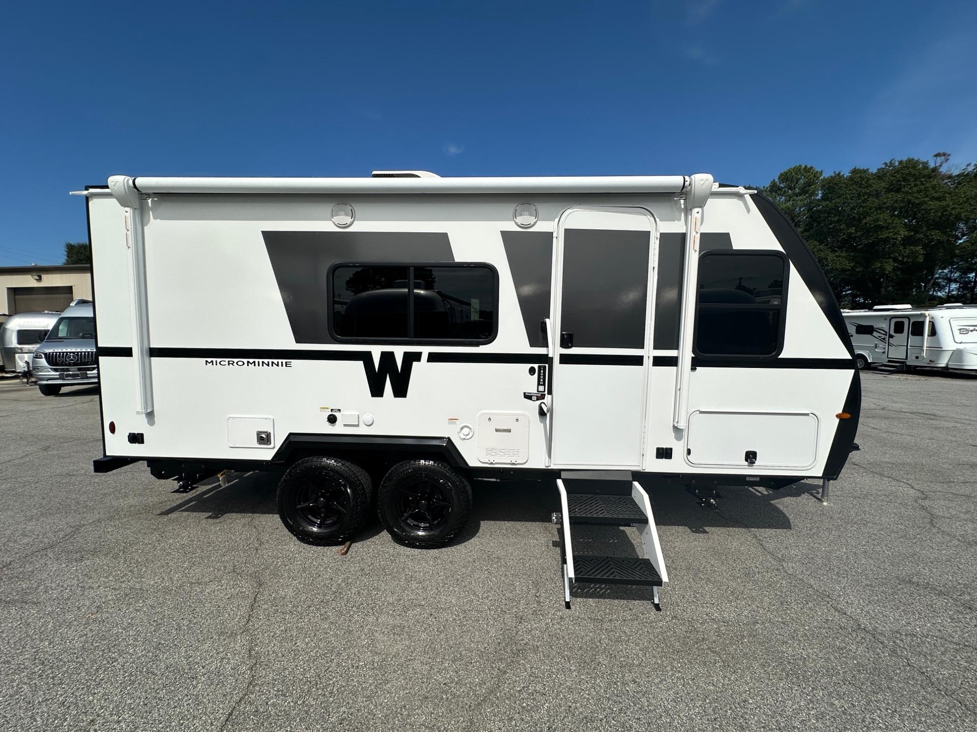 2027 Winnebago 2027 Winnebago Micro Minnie - thumbnail 3