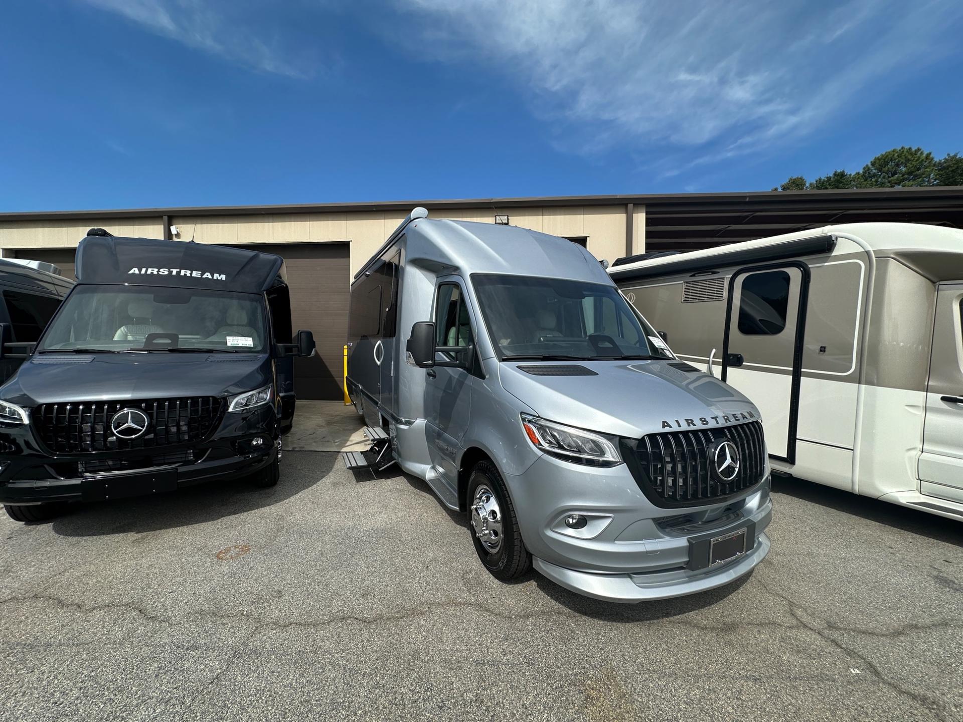 2026 Airstream Atlas 25MS