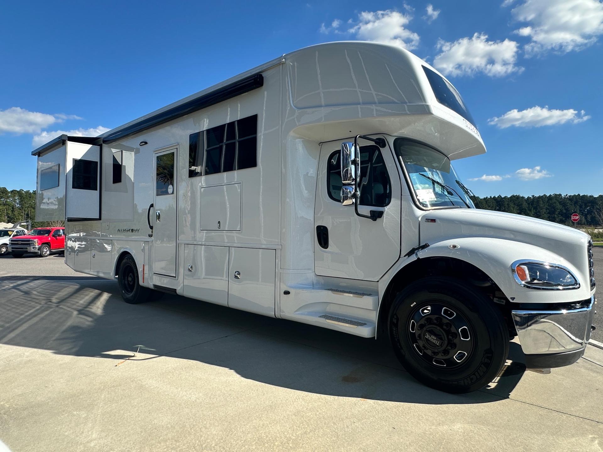 2027 Tiffin Motorhomes Allegro Bay 34DB