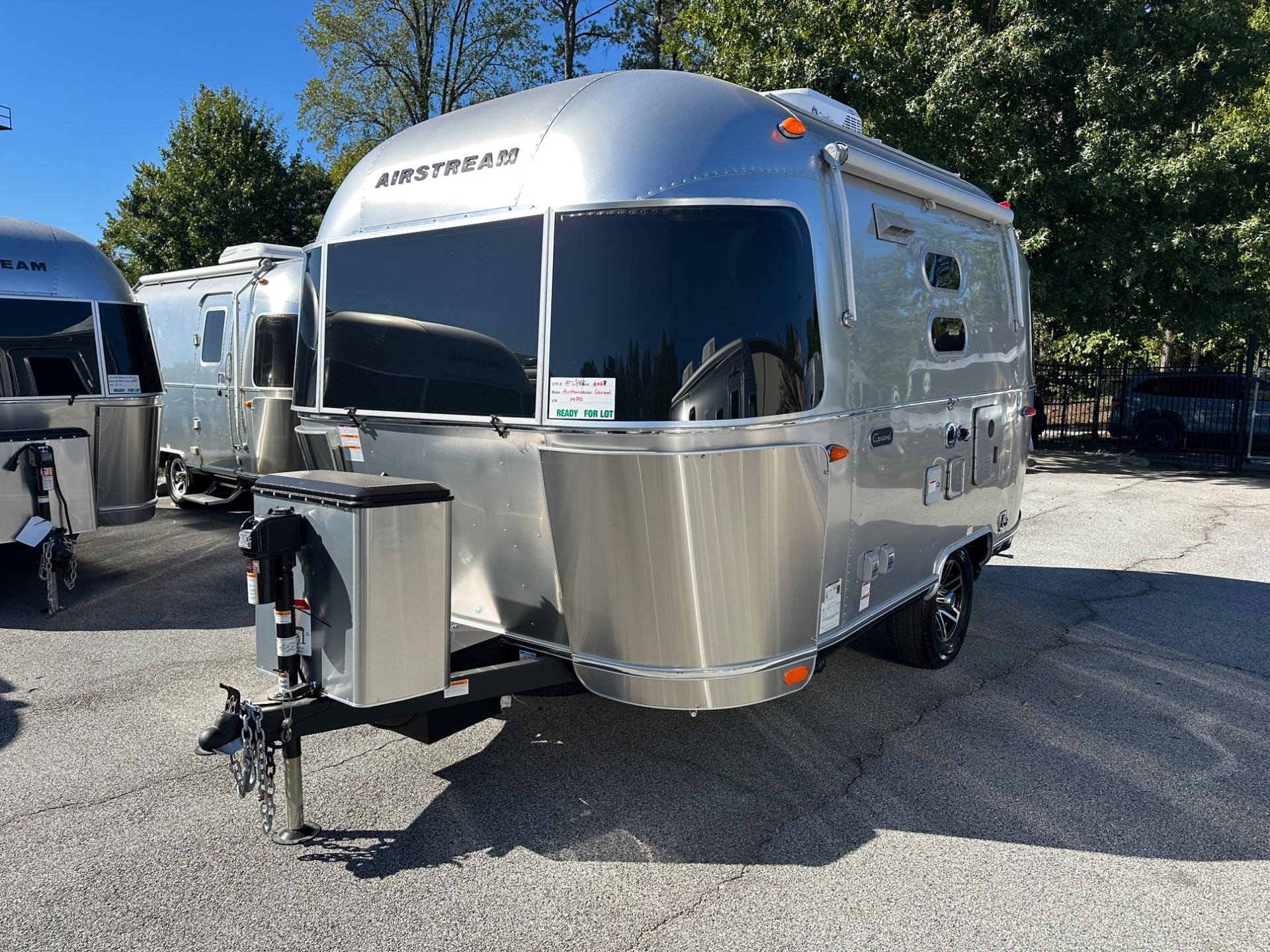 2027 Airstream 2027 Airstream Caravel - thumbnail 8