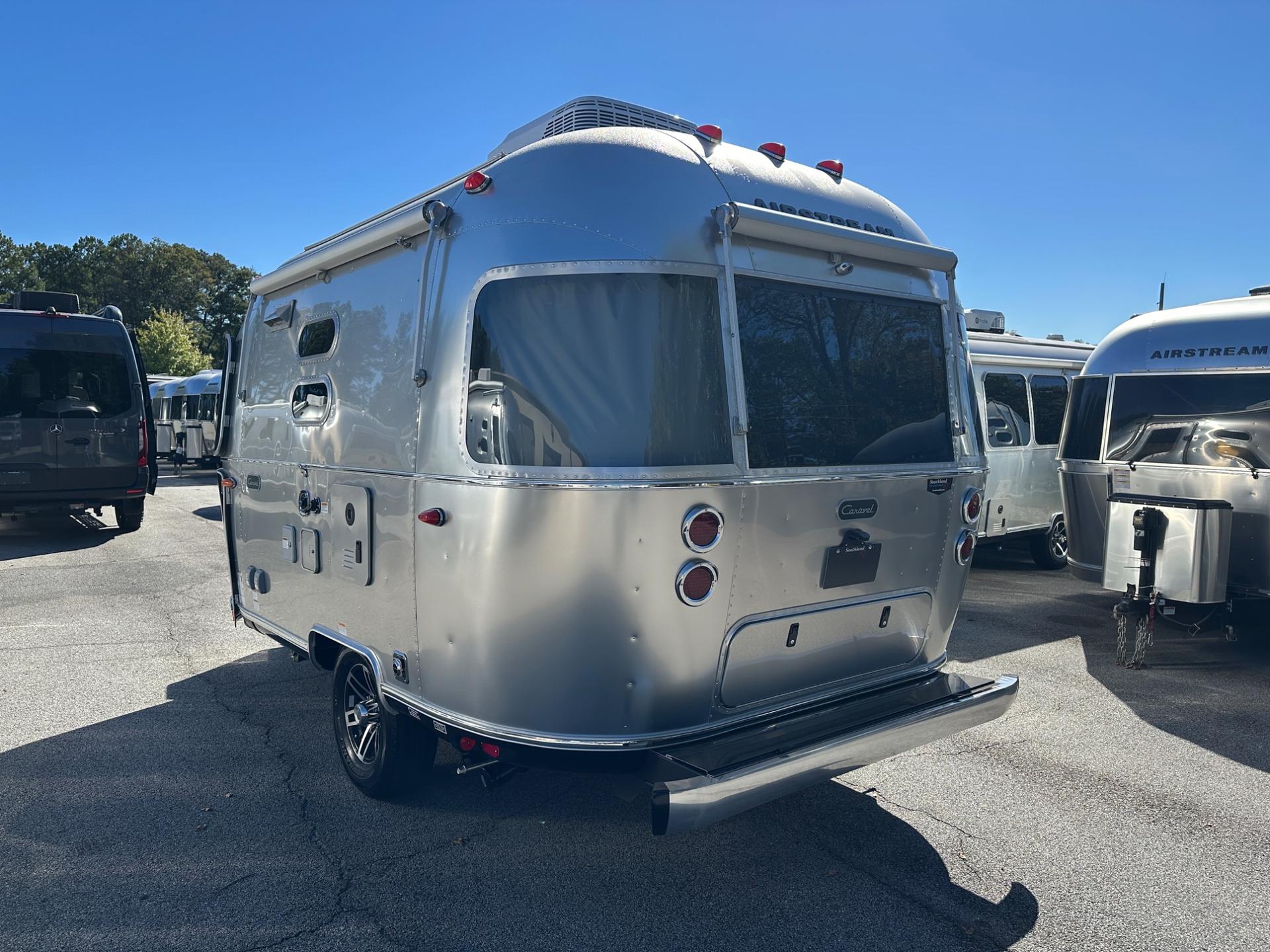 2027 Airstream 2027 Airstream Caravel - thumbnail 6