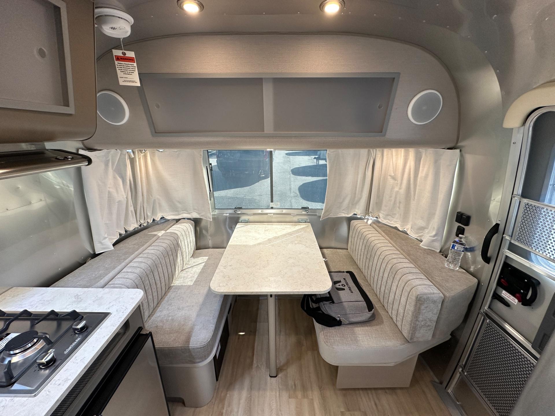 2027 Airstream 2027 Airstream Caravel - thumbnail 12