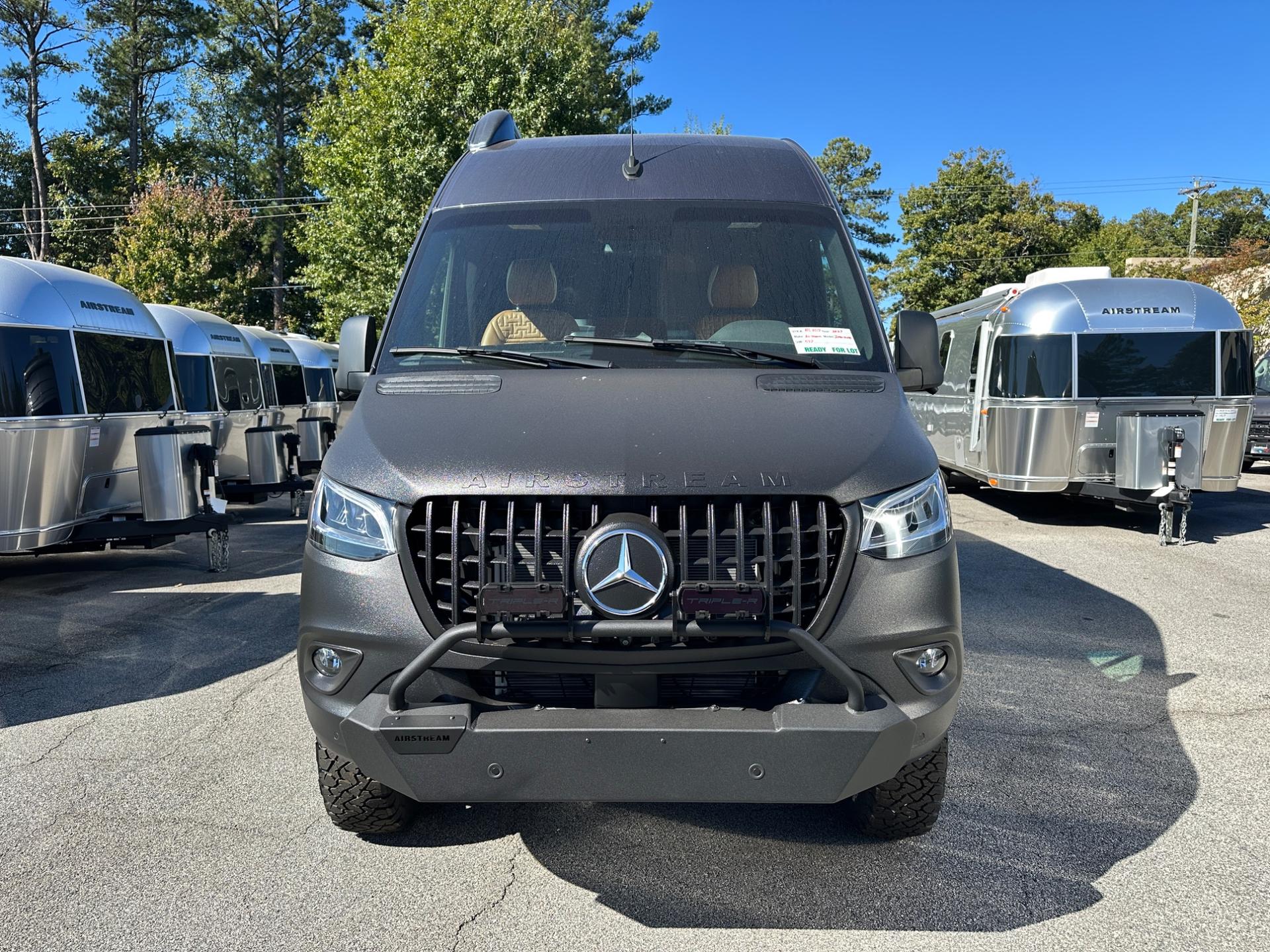 2027 Airstream 2027 Airstream Interstate - thumbnail 10