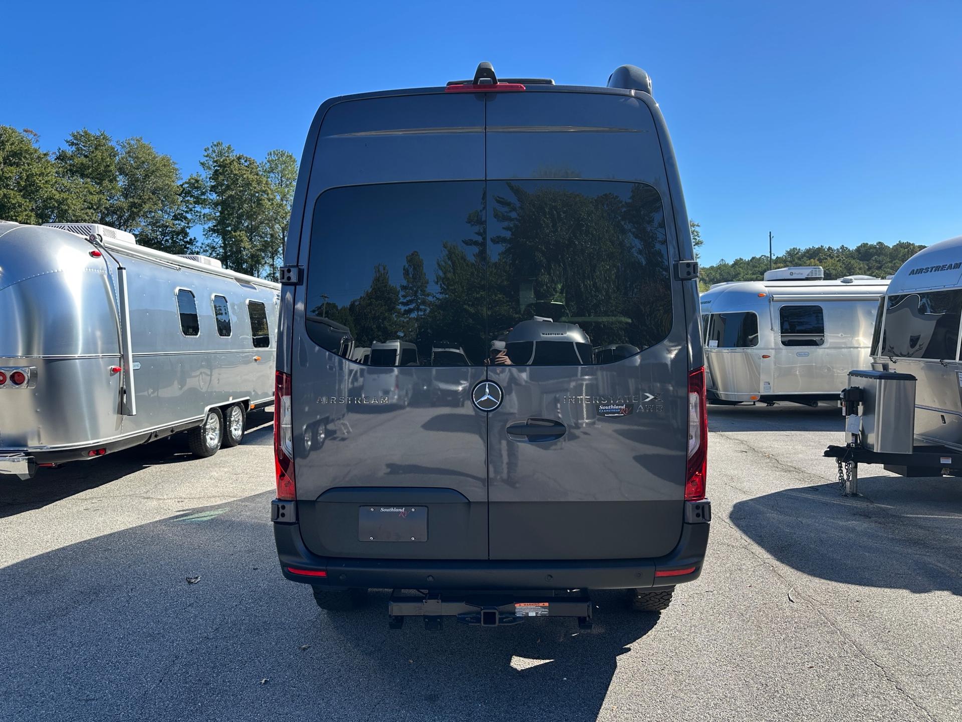 2027 Airstream 2027 Airstream Interstate - thumbnail 5