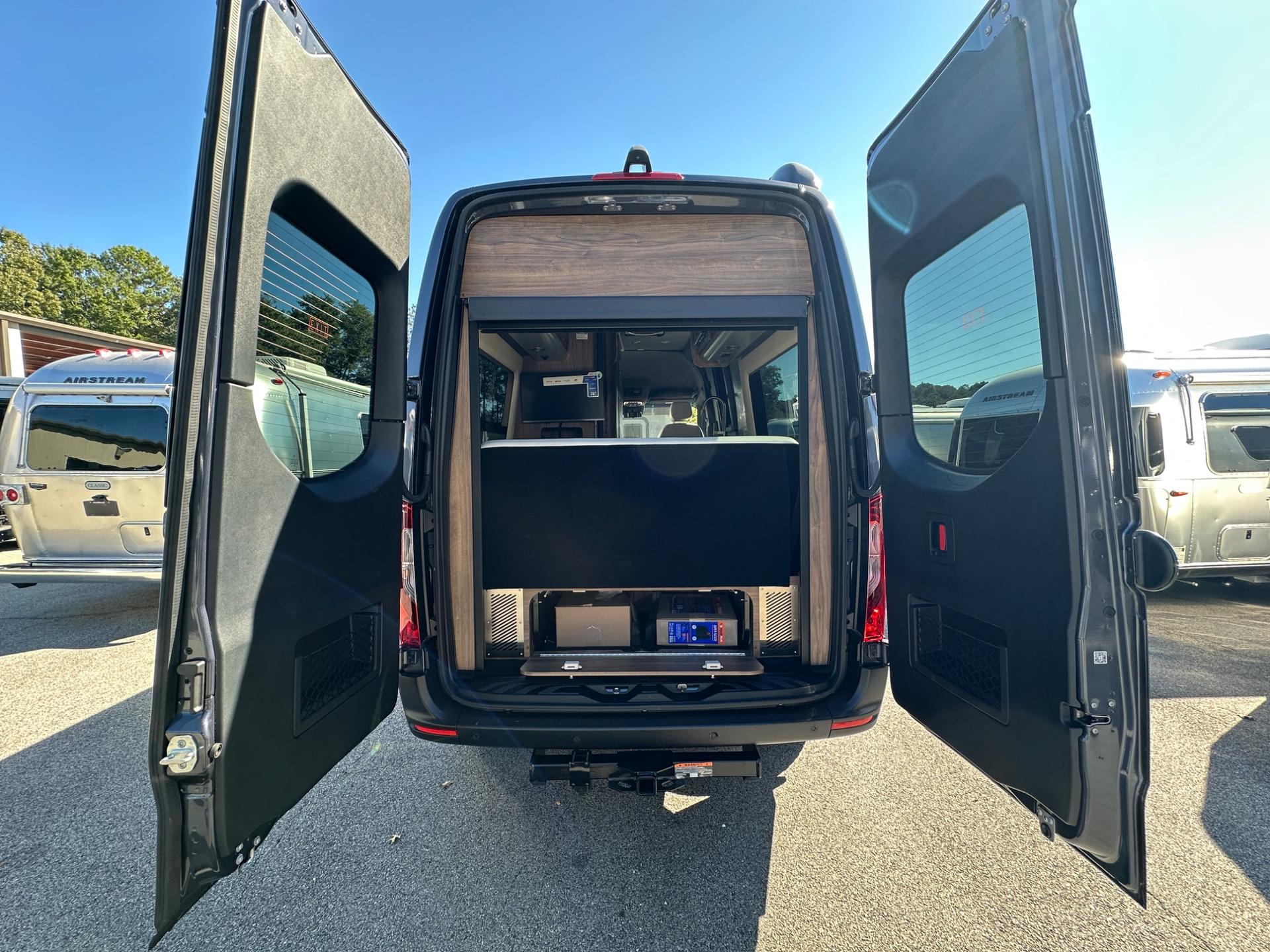 2027 Airstream 2027 Airstream Interstate - thumbnail 6