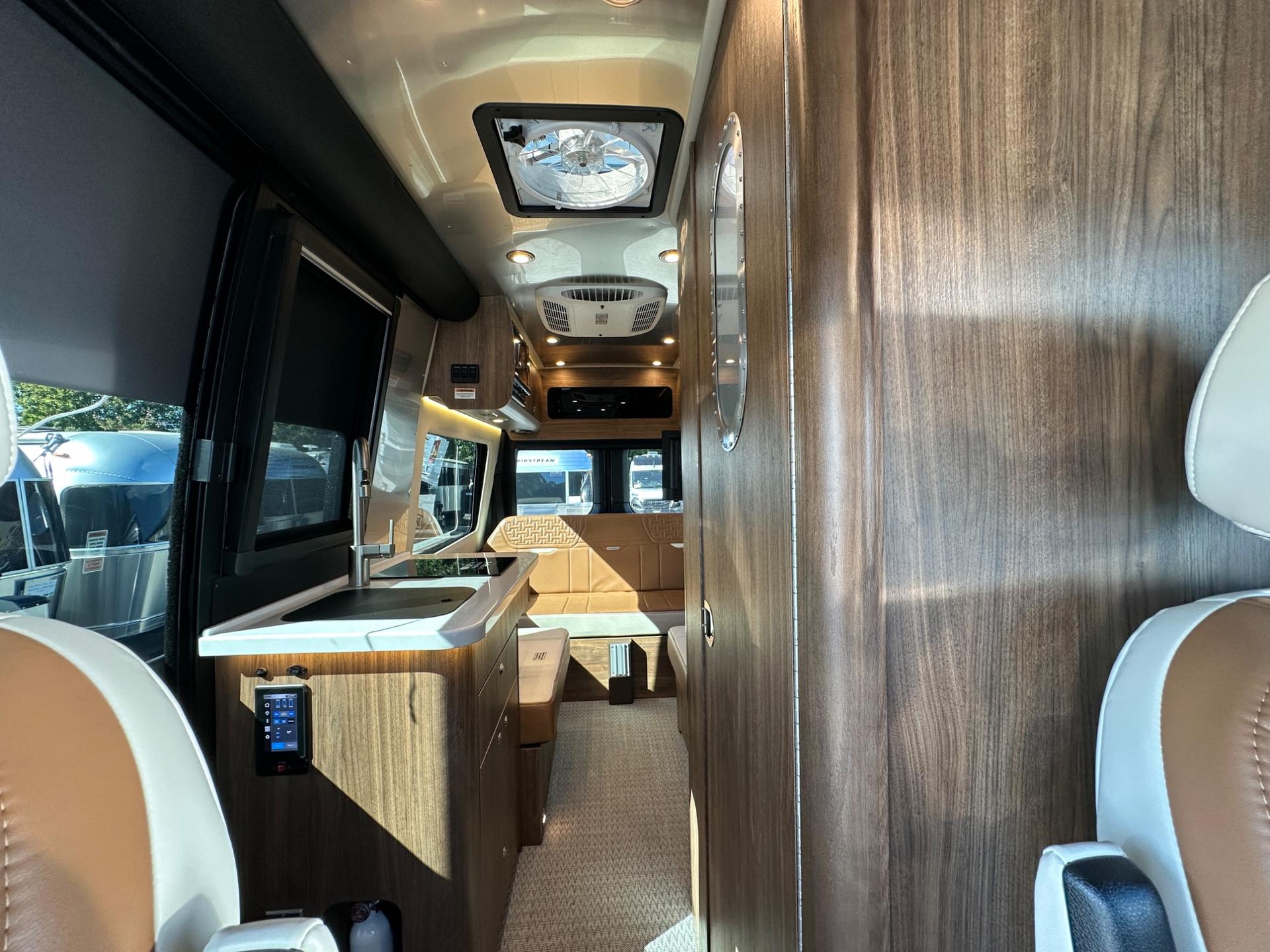 2027 Airstream 2027 Airstream Interstate - thumbnail 18