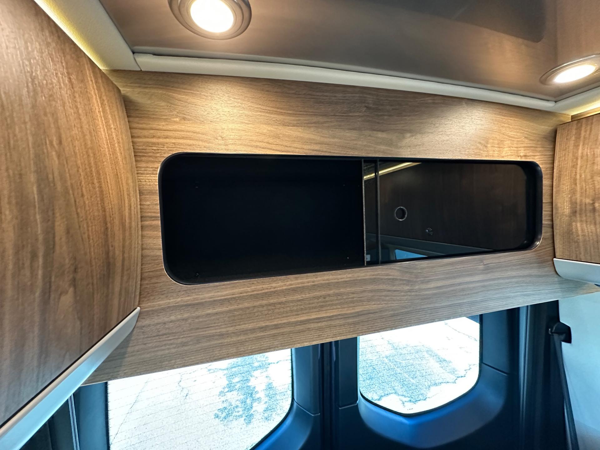 2027 Airstream 2027 Airstream Interstate - thumbnail 29