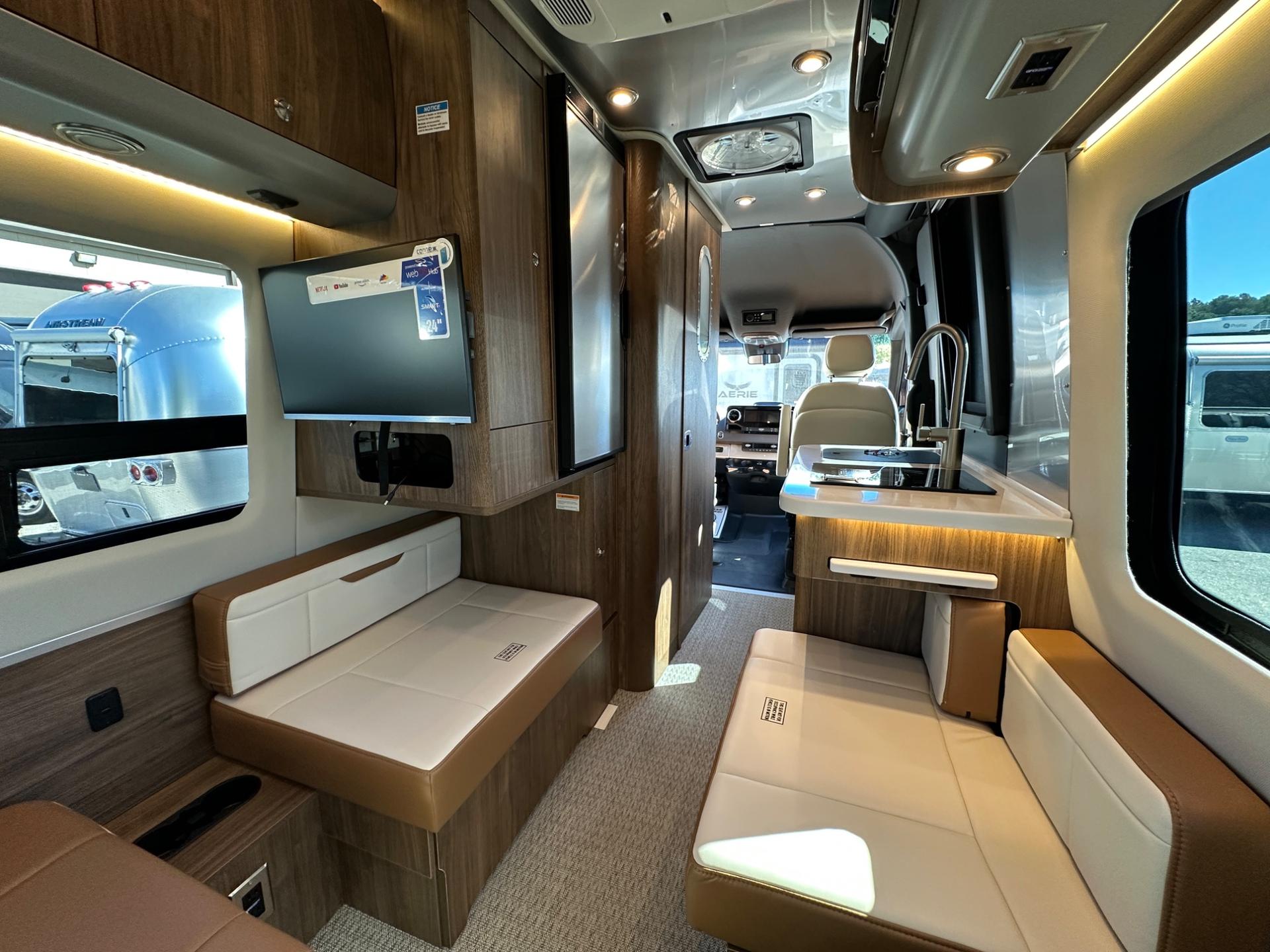 2027 Airstream 2027 Airstream Interstate - thumbnail 31