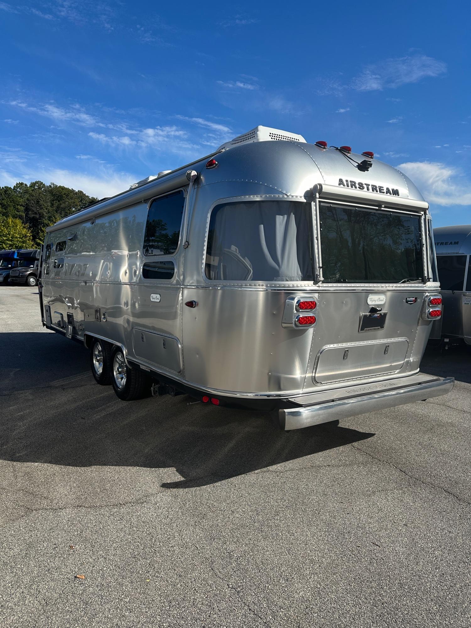 2023 Airstream 2023 Airstream Flying Cloud - thumbnail 4