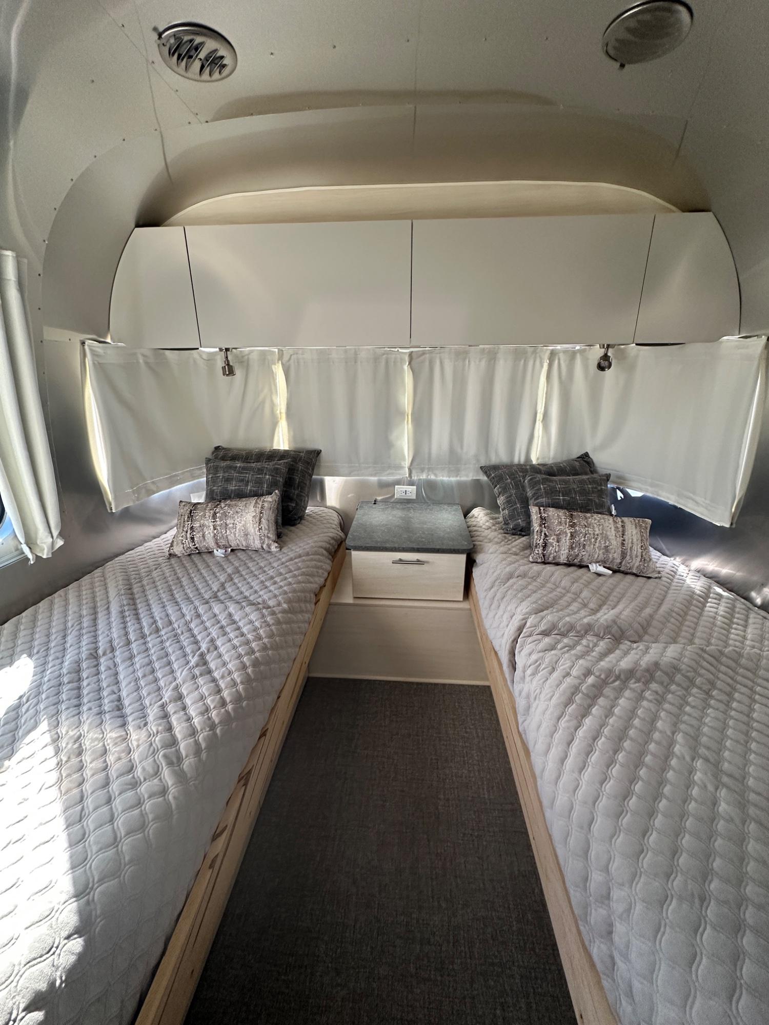 2023 Airstream 2023 Airstream Flying Cloud - thumbnail 12