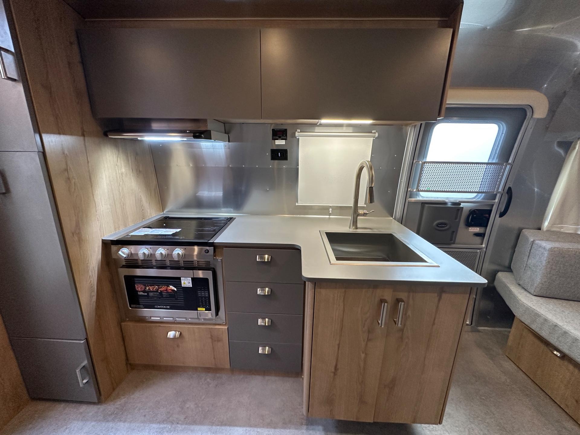 2027 Airstream 2027 Airstream Trade Wind - thumbnail 15