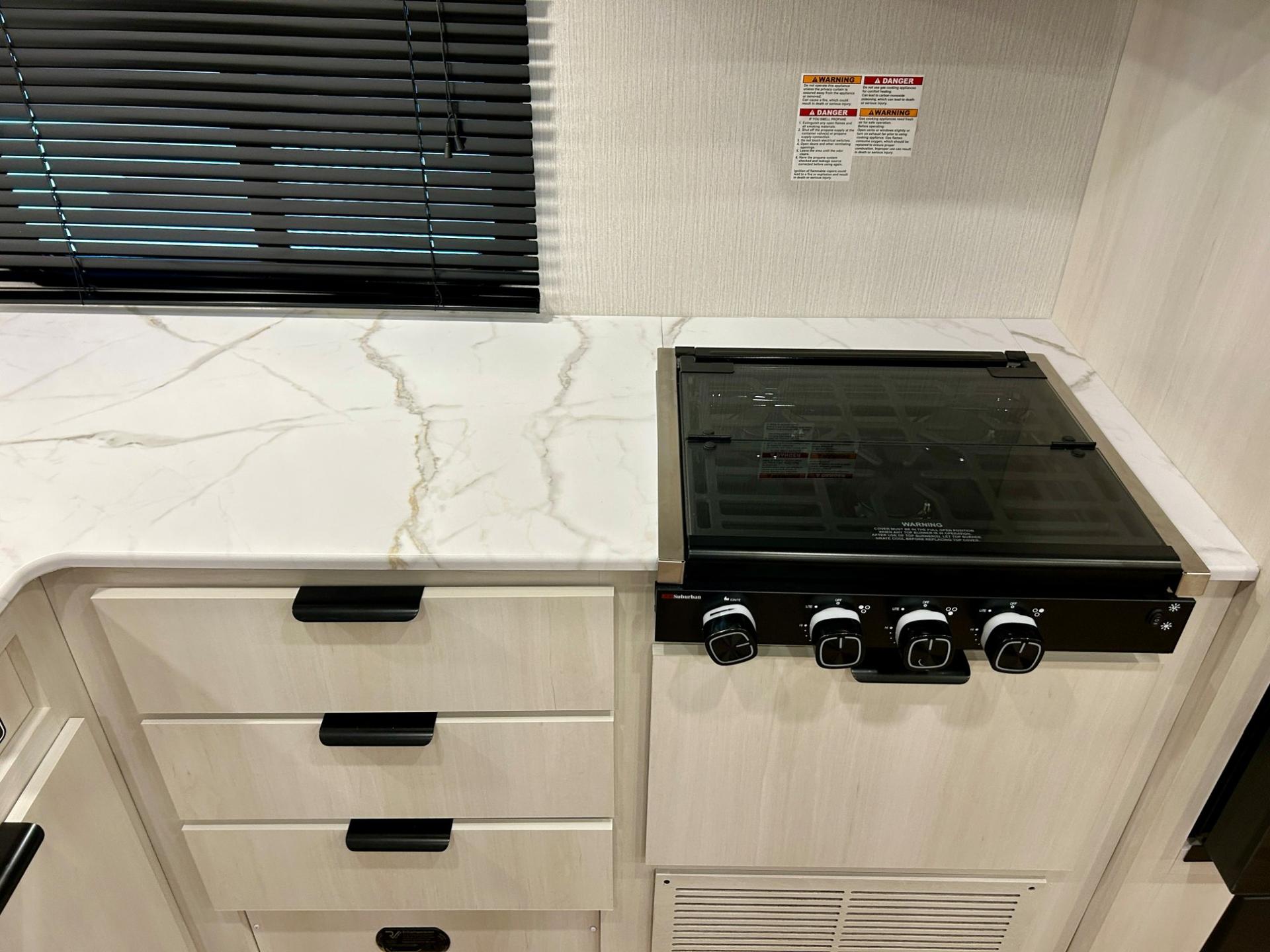 2026 Winnebago 2026 Winnebago Access - thumbnail 15