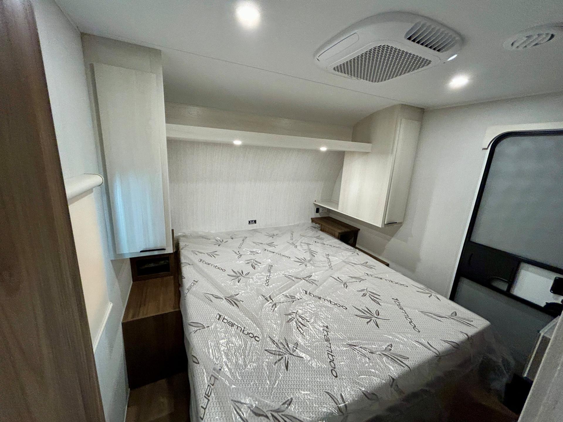 2026 Winnebago 2026 Winnebago Access - thumbnail 22