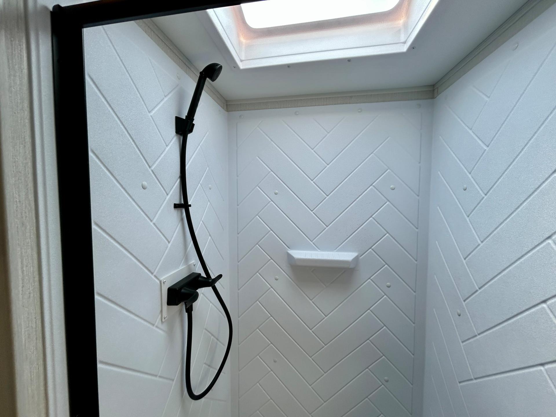 2026 Winnebago 2026 Winnebago Access - thumbnail 30