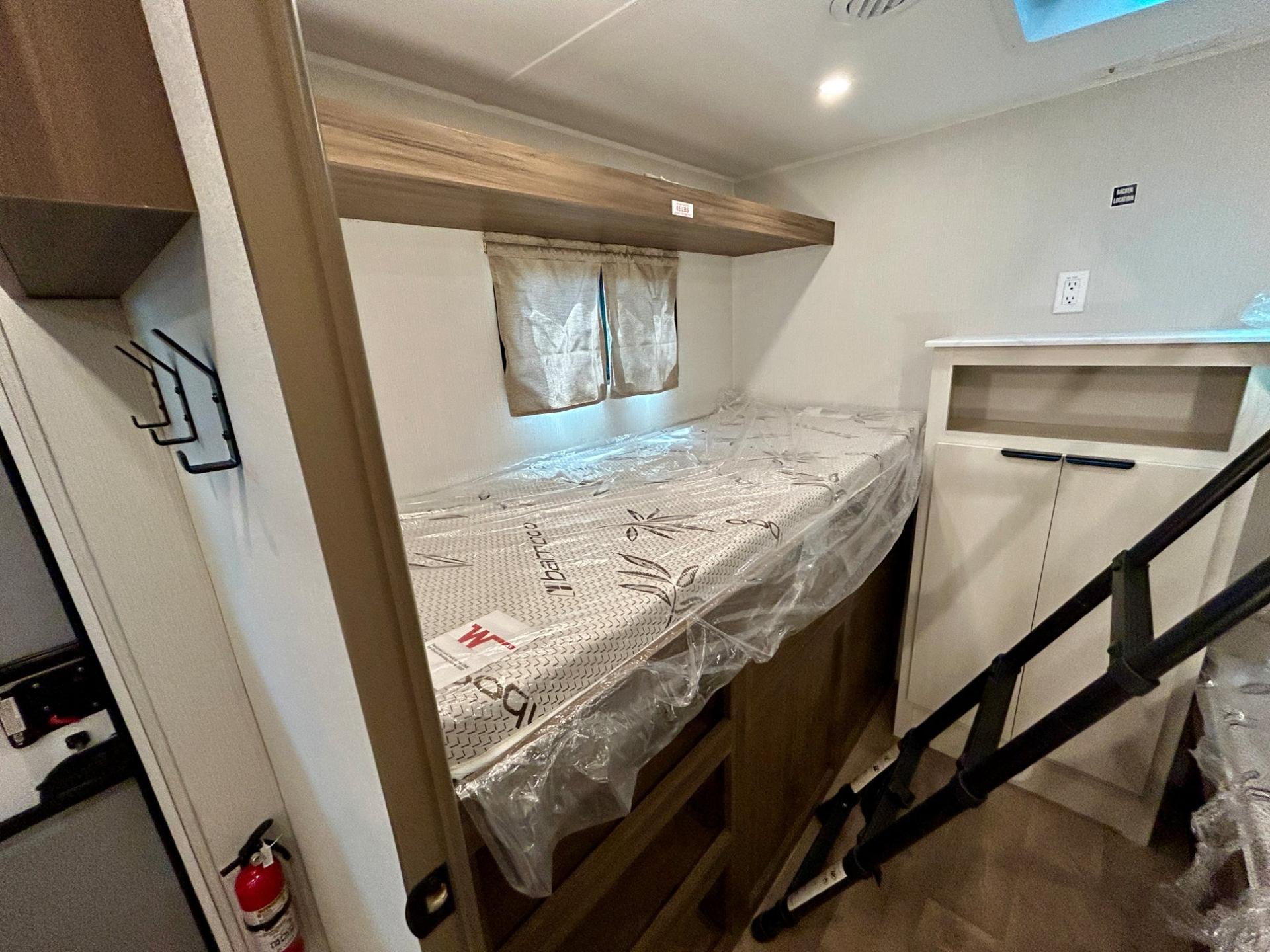 2026 Winnebago 2026 Winnebago Access - thumbnail 19