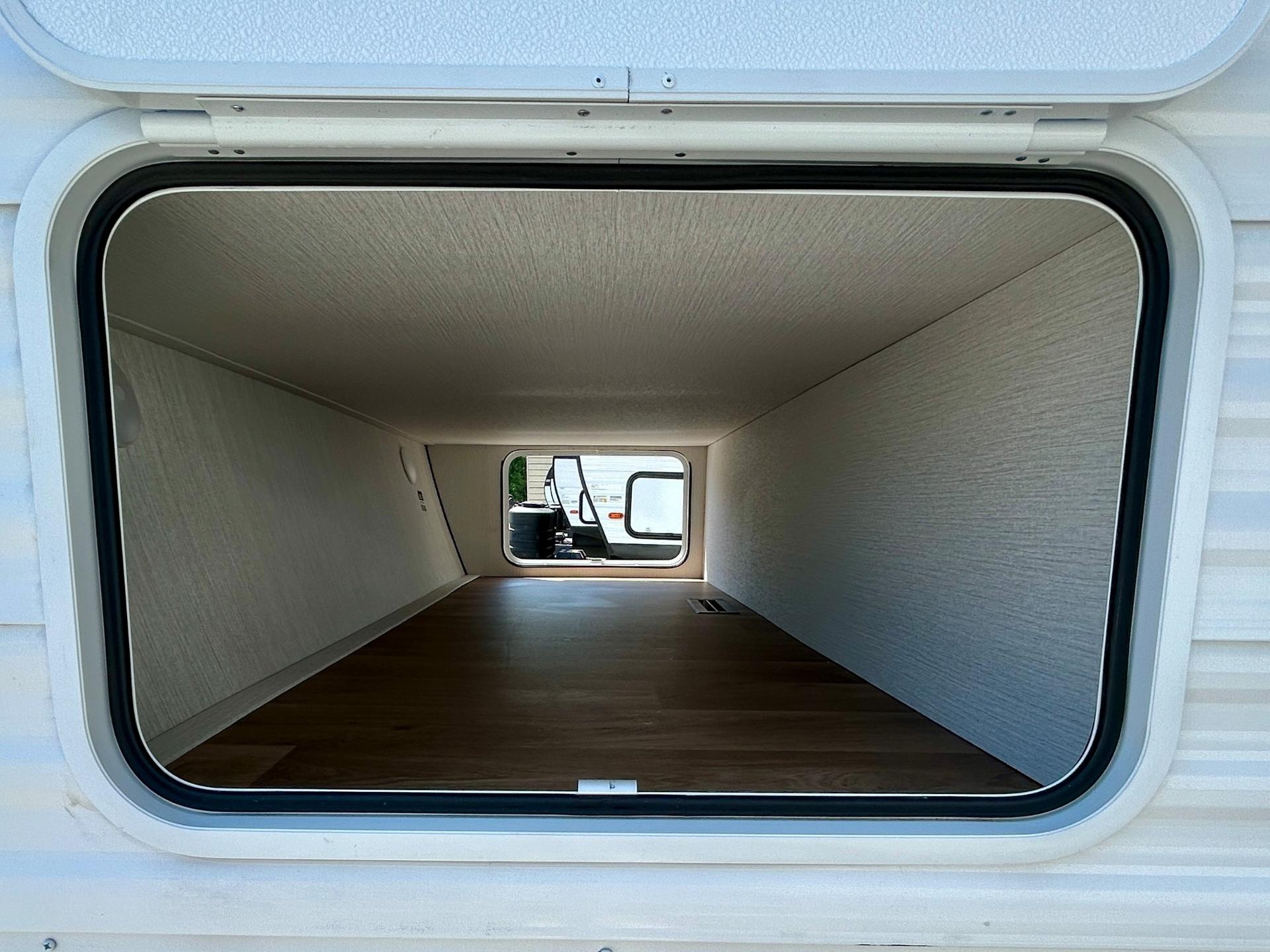 2026 Winnebago 2026 Winnebago Access - thumbnail 35