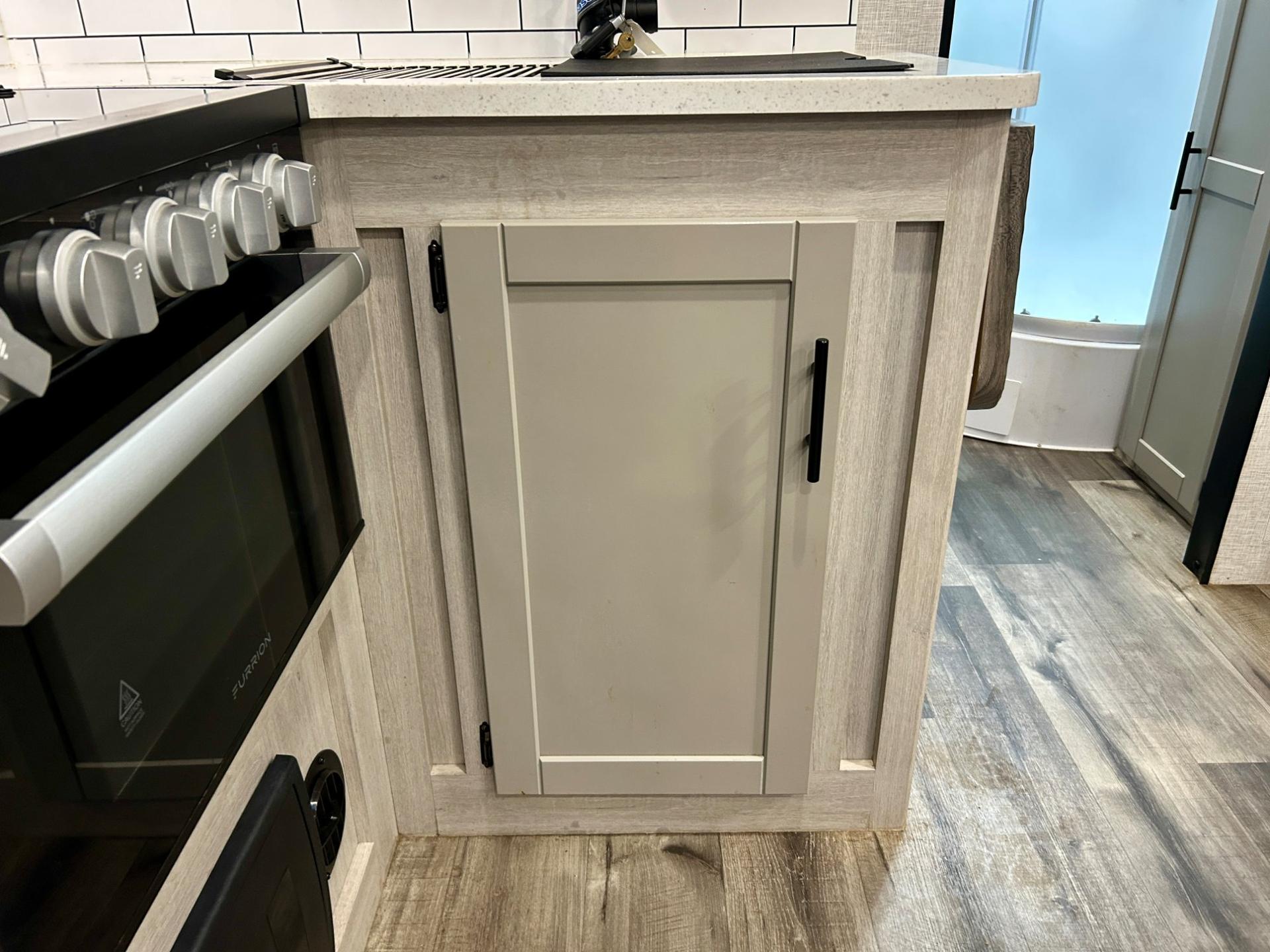 2024 CrossRoads RV 2024 CrossRoads RV Sunset Trail - thumbnail 18