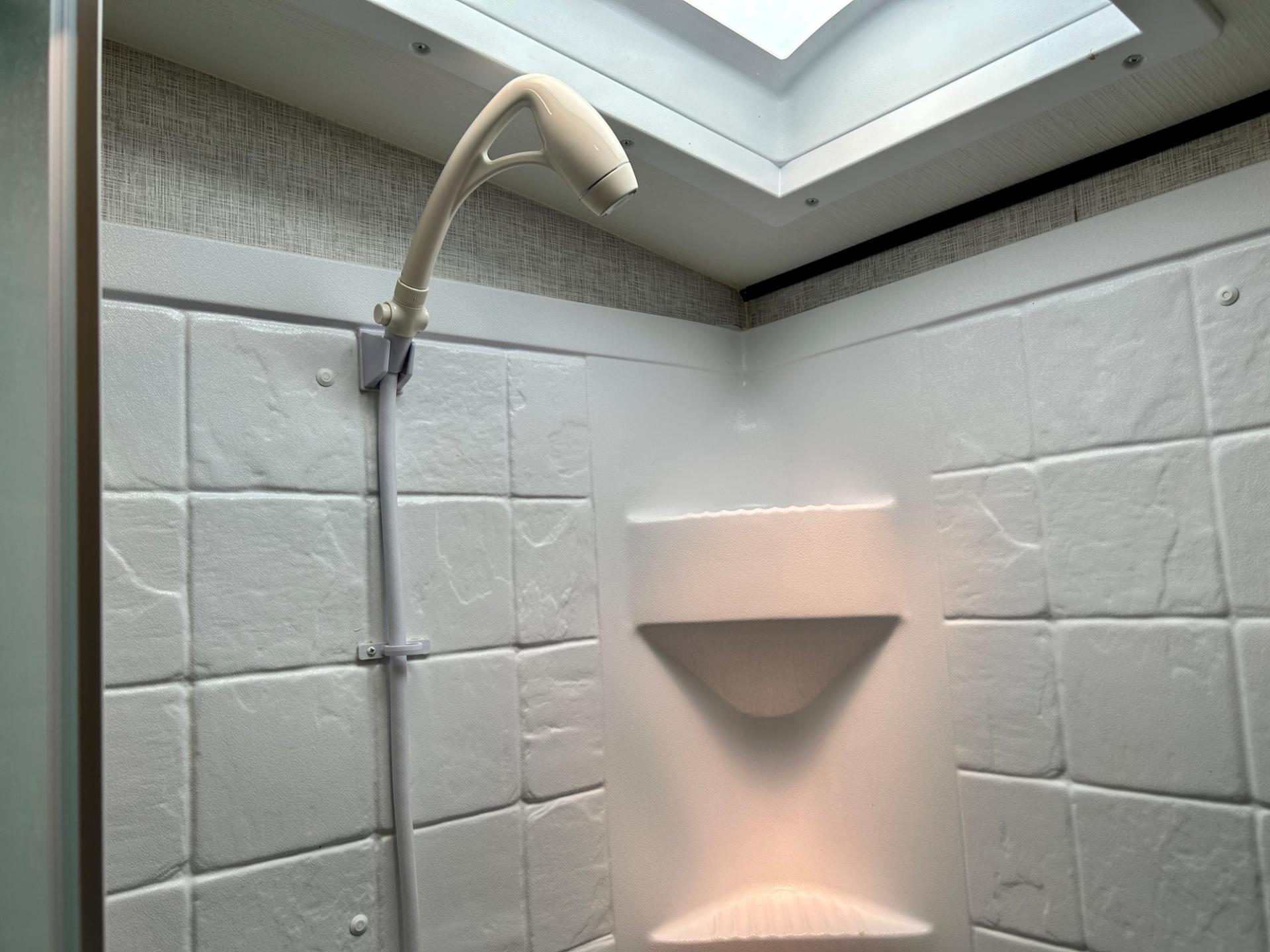 2024 CrossRoads RV 2024 CrossRoads RV Sunset Trail - thumbnail 26