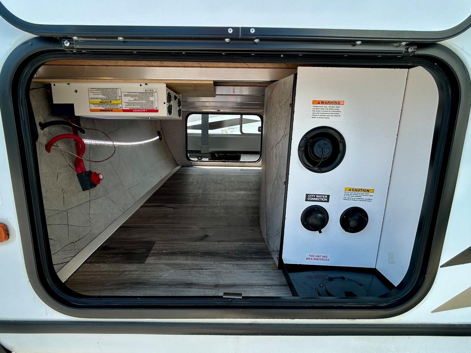 2024 CrossRoads RV 2024 CrossRoads RV Sunset Trail - thumbnail 33