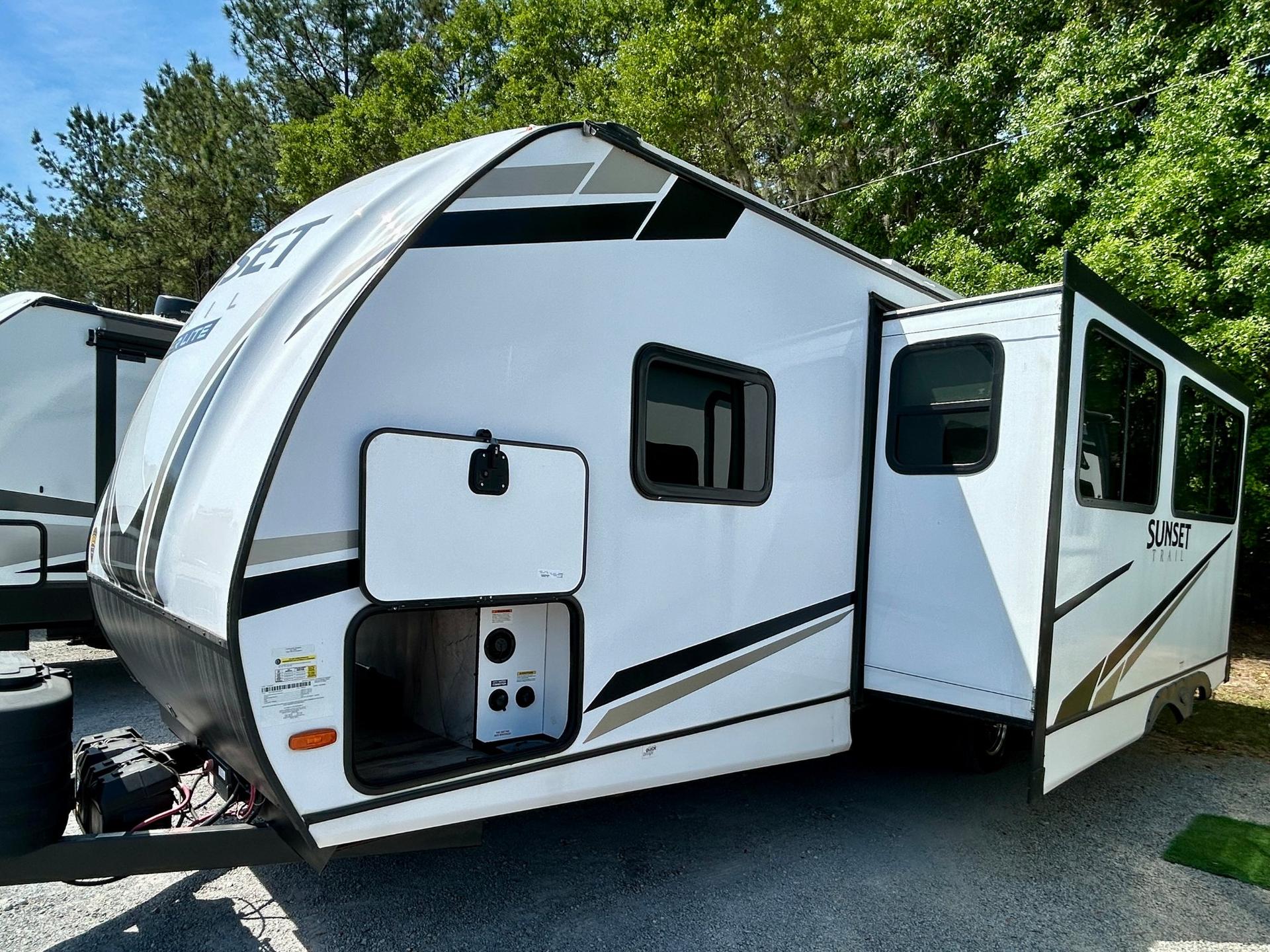 2024 CrossRoads RV 2024 CrossRoads RV Sunset Trail - thumbnail 36