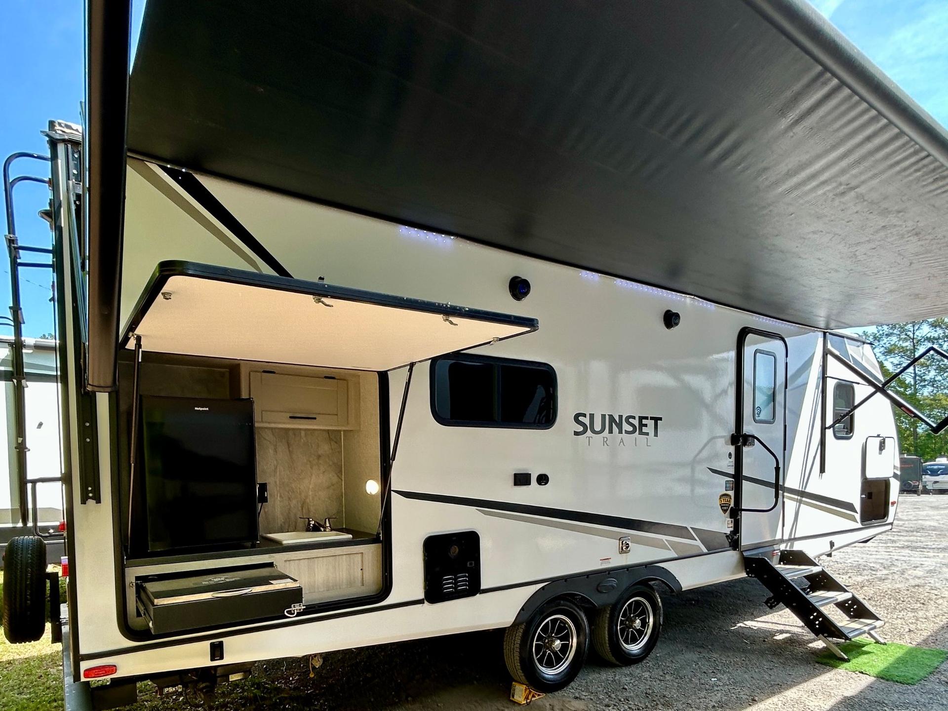 2024 CrossRoads RV 2024 CrossRoads RV Sunset Trail - thumbnail 35