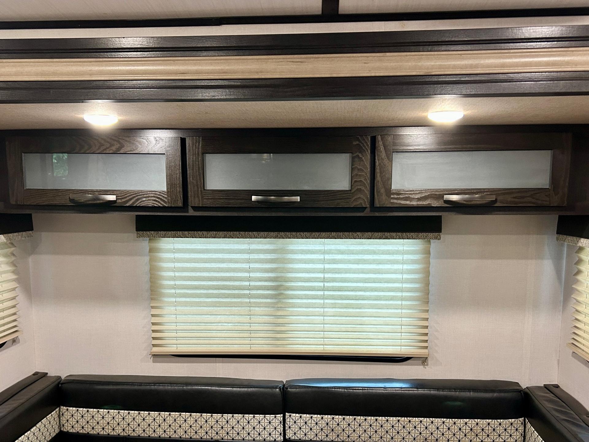 2020 Forest River 2020 Forest River Surveyor Legend - thumbnail 8