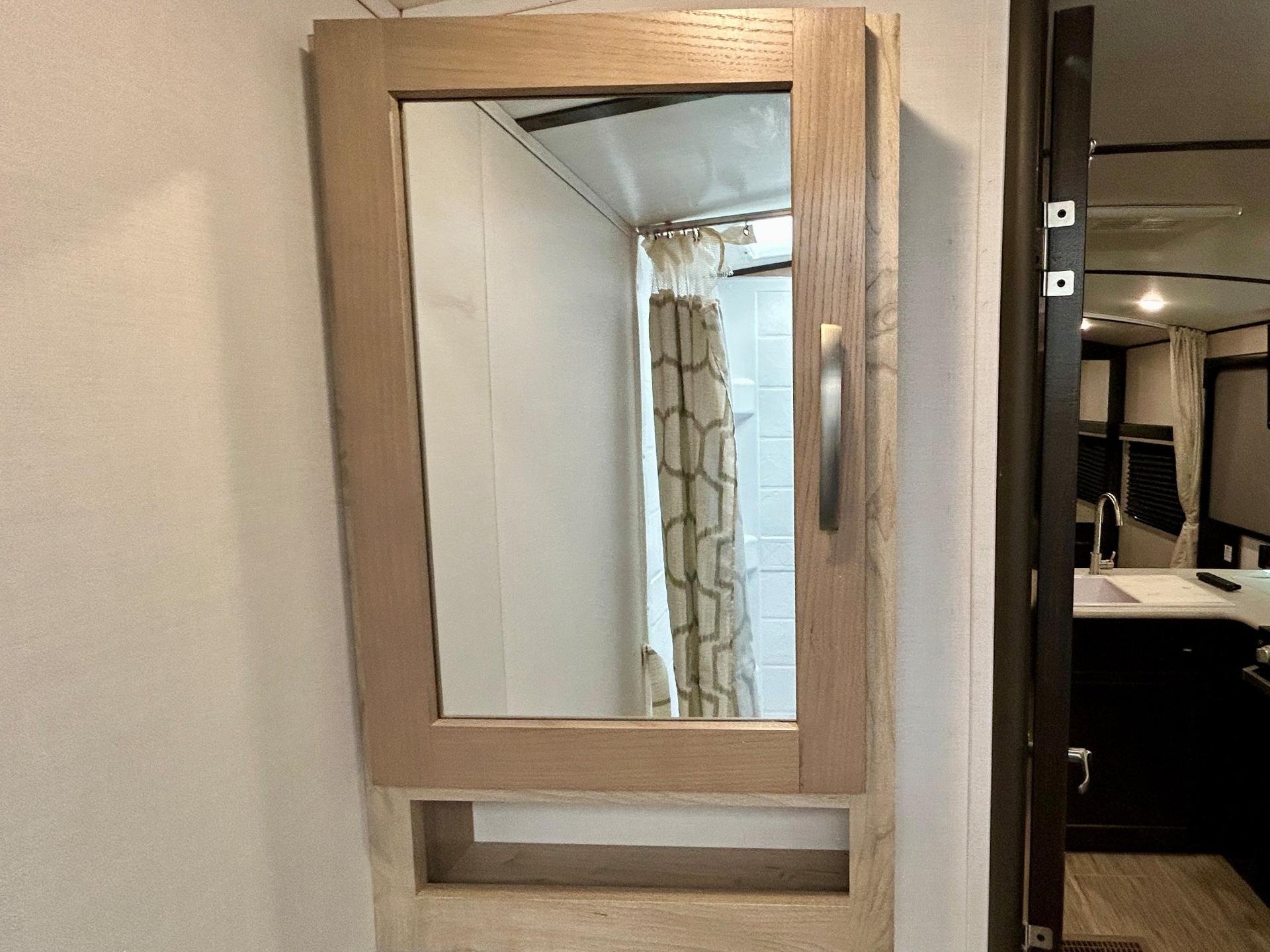 2020 Forest River 2020 Forest River Surveyor Legend - thumbnail 26