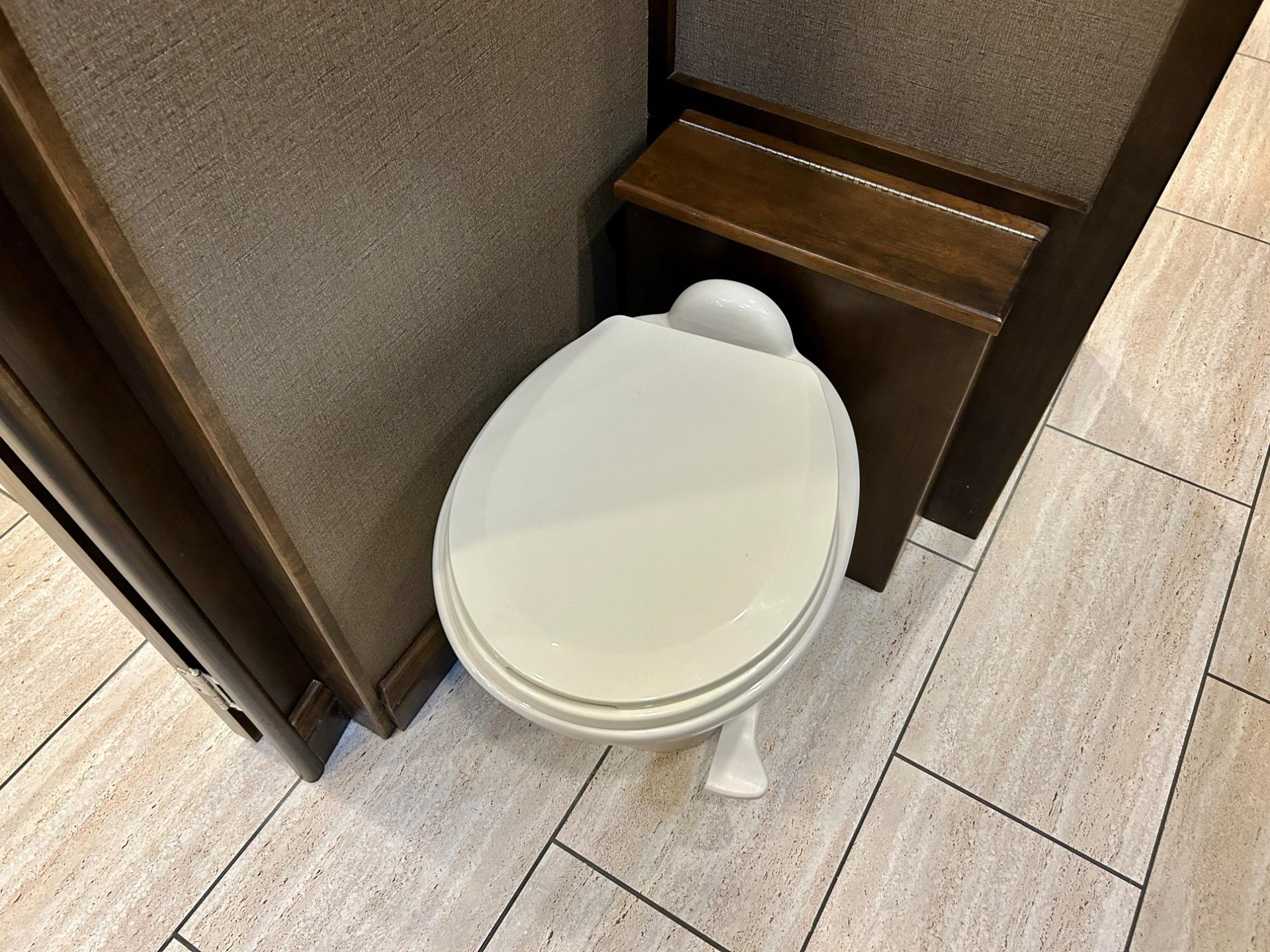 2019 Allegro 2019 Allegro Open Road - thumbnail 34