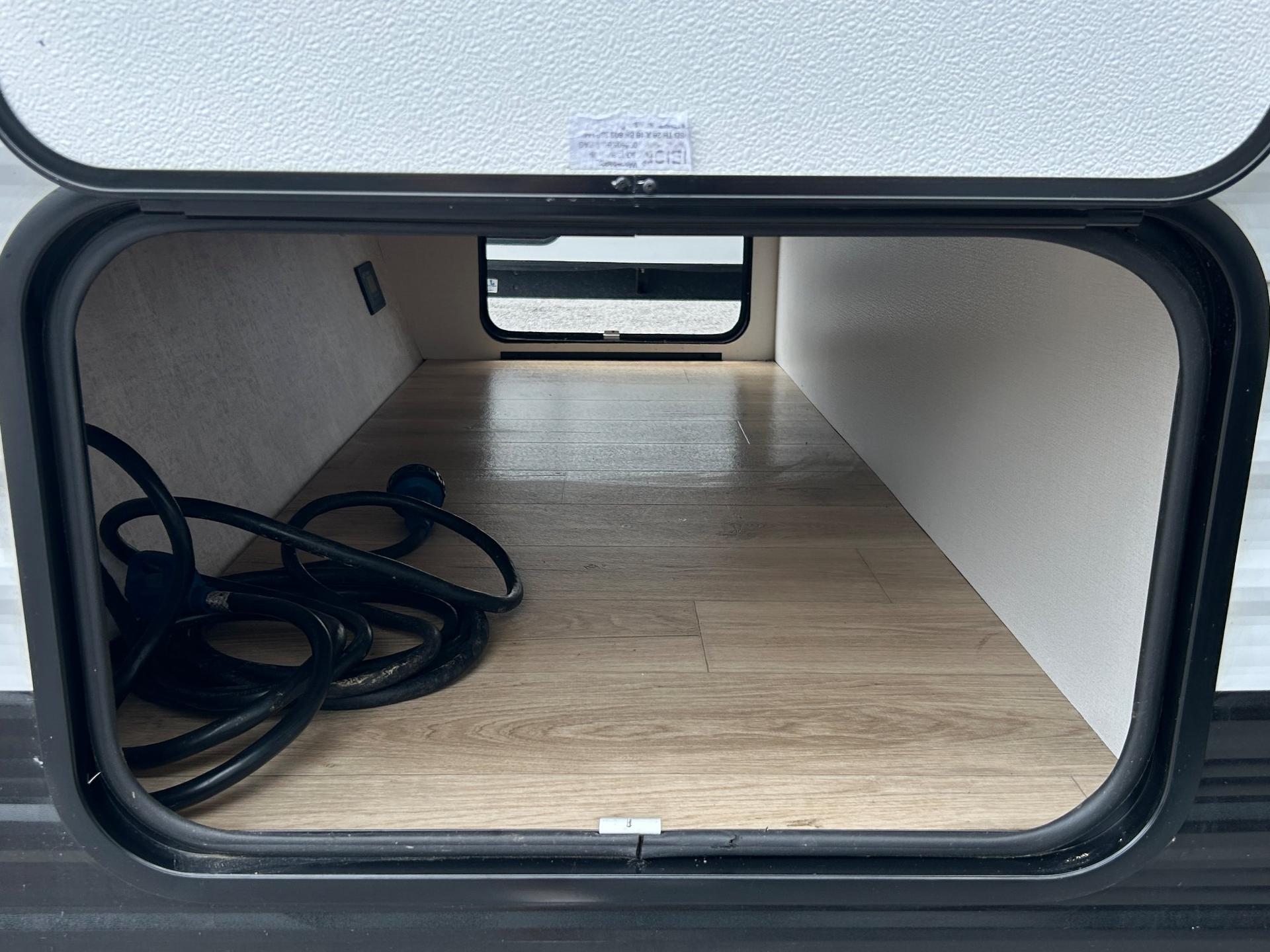2025 Winnebago 2025 Winnebago Access - thumbnail 33
