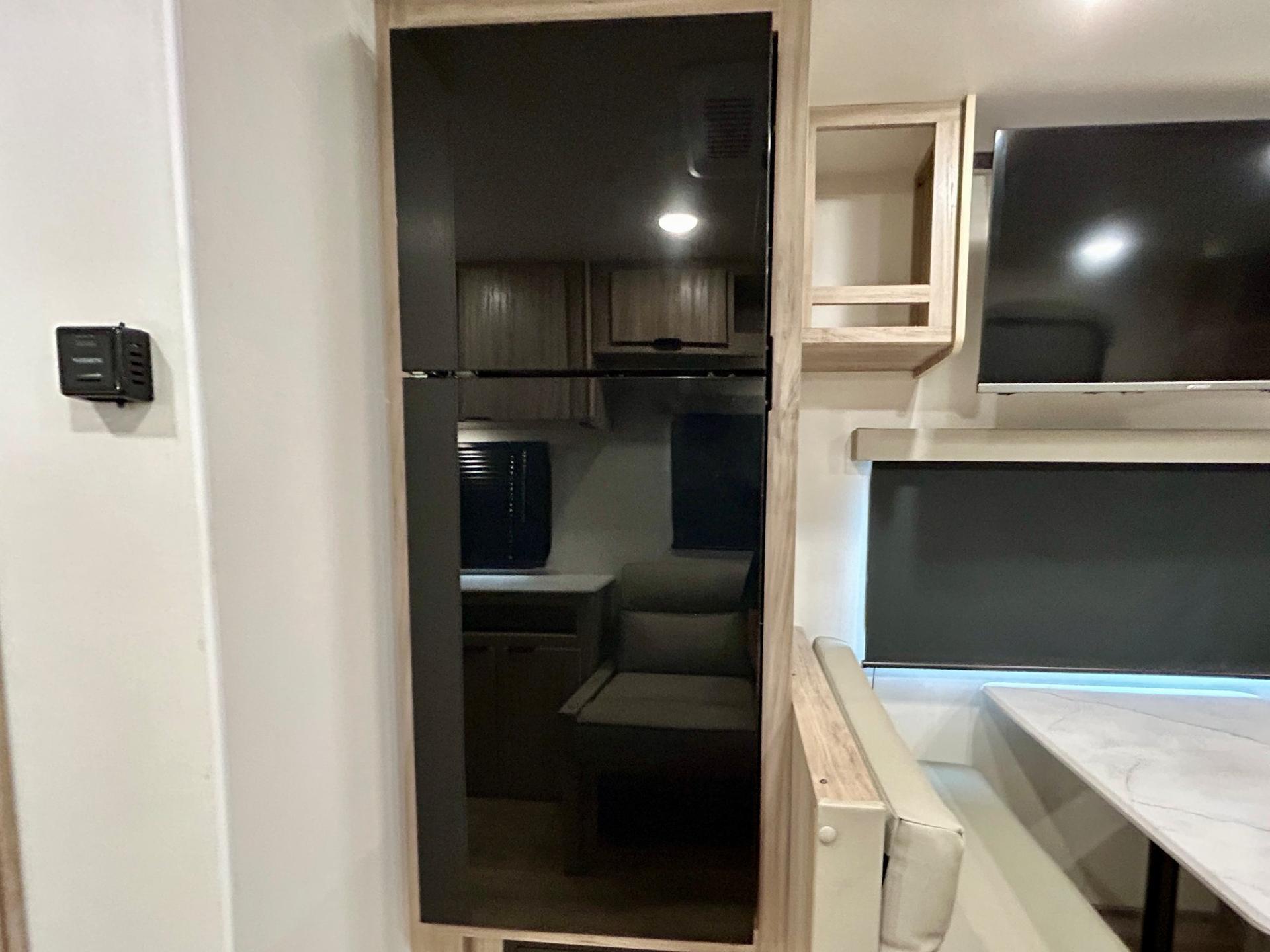 2025 Winnebago 2025 Winnebago Access - thumbnail 8