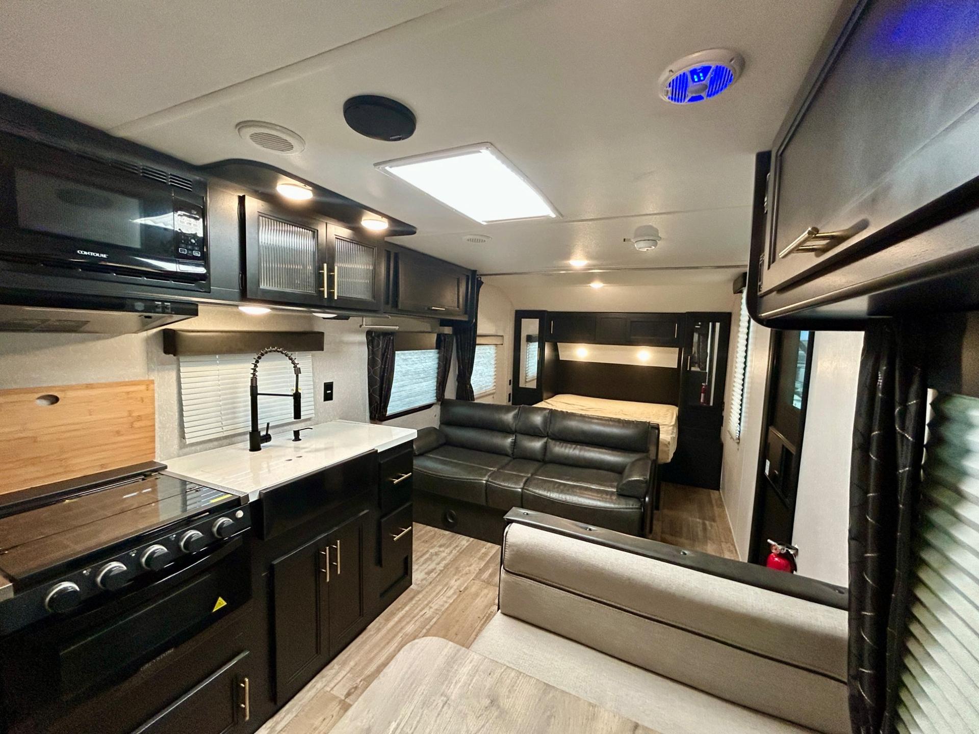 2021 Cherokee 2021 Cherokee Grey Wolf Black Label - thumbnail 6