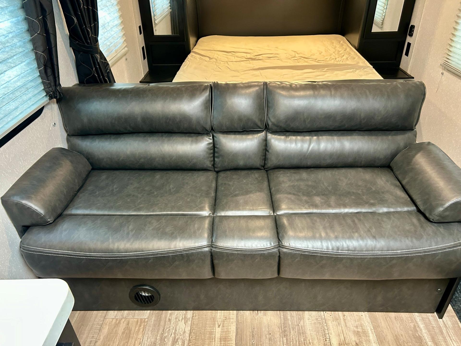 2021 Cherokee 2021 Cherokee Grey Wolf Black Label - thumbnail 7
