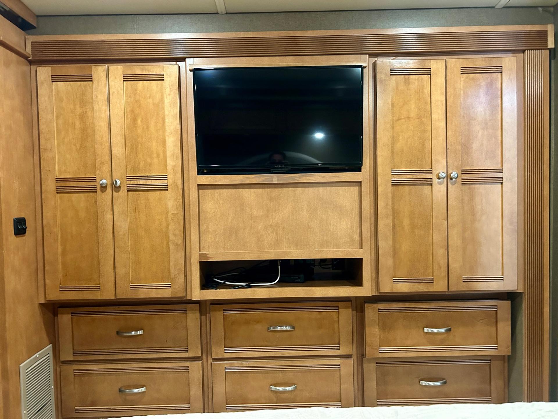 2018 Winnebago 2018 Winnebago Sunova - thumbnail 30