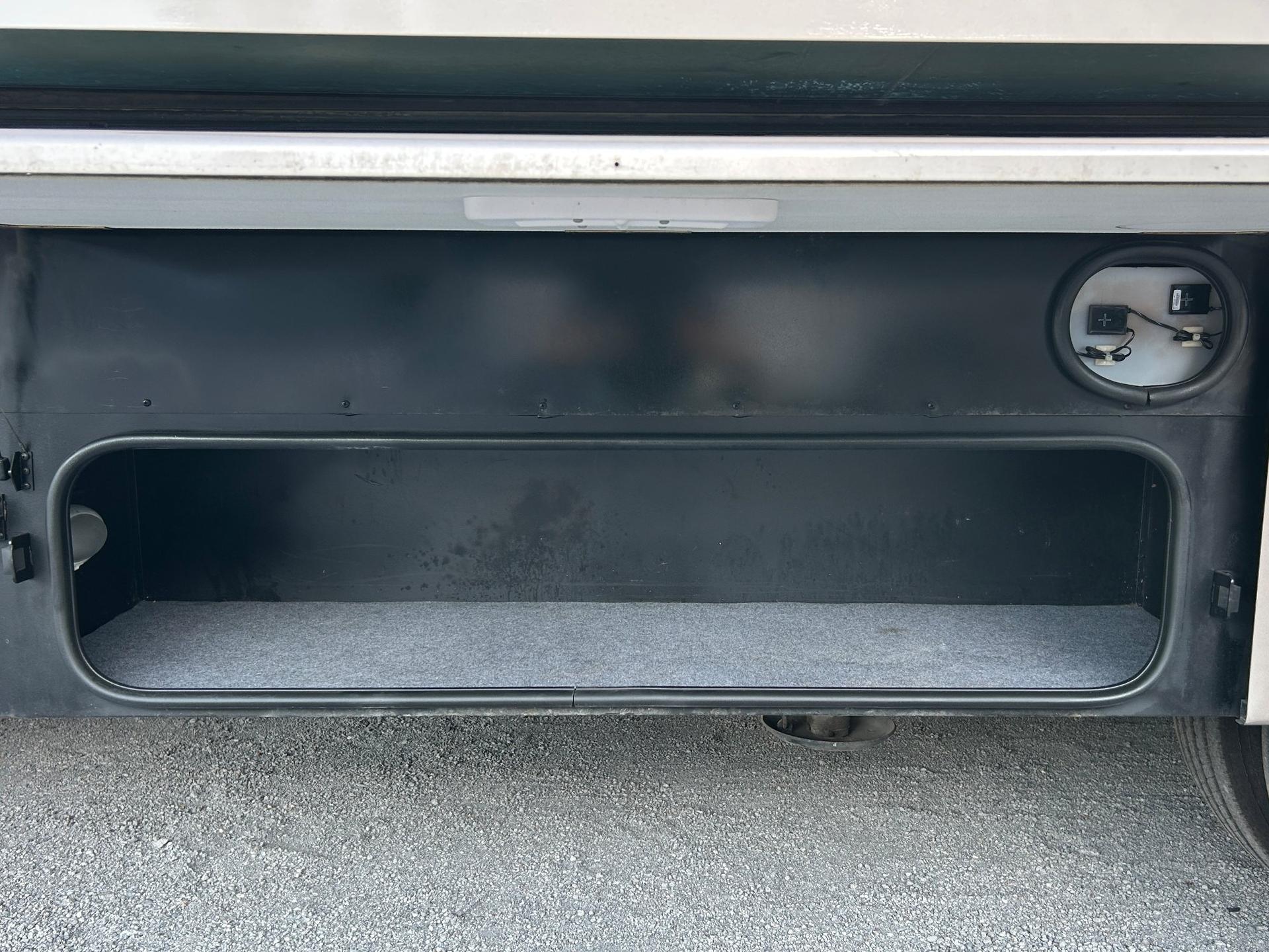 2018 Winnebago 2018 Winnebago Sunova - thumbnail 54