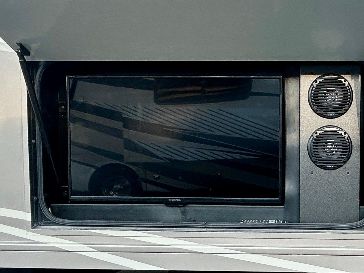 2018 Winnebago 2018 Winnebago Sunova - thumbnail 50