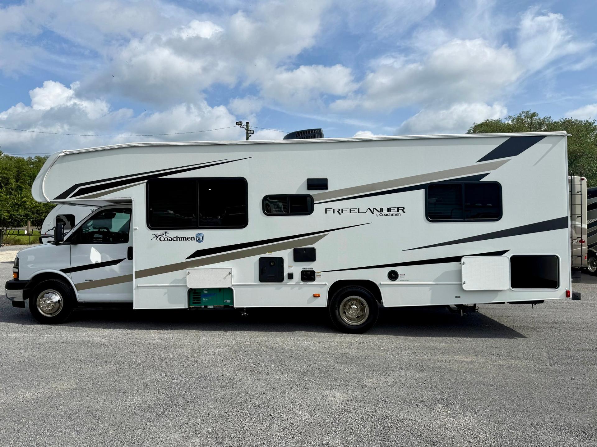 2024 Coachmen 2024 Coachmen Freelander - thumbnail 51