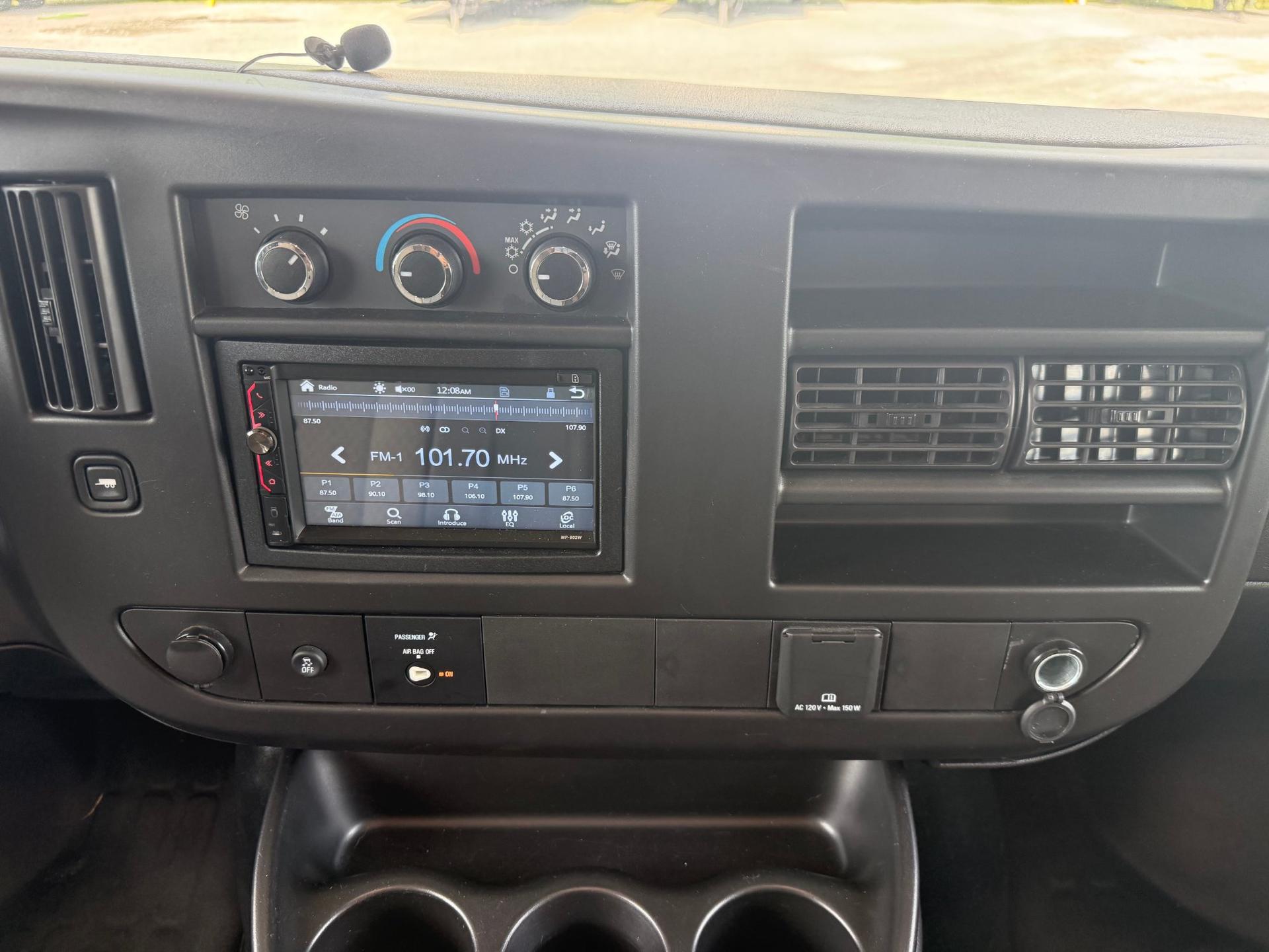 2024 Coachmen 2024 Coachmen Freelander - thumbnail 35