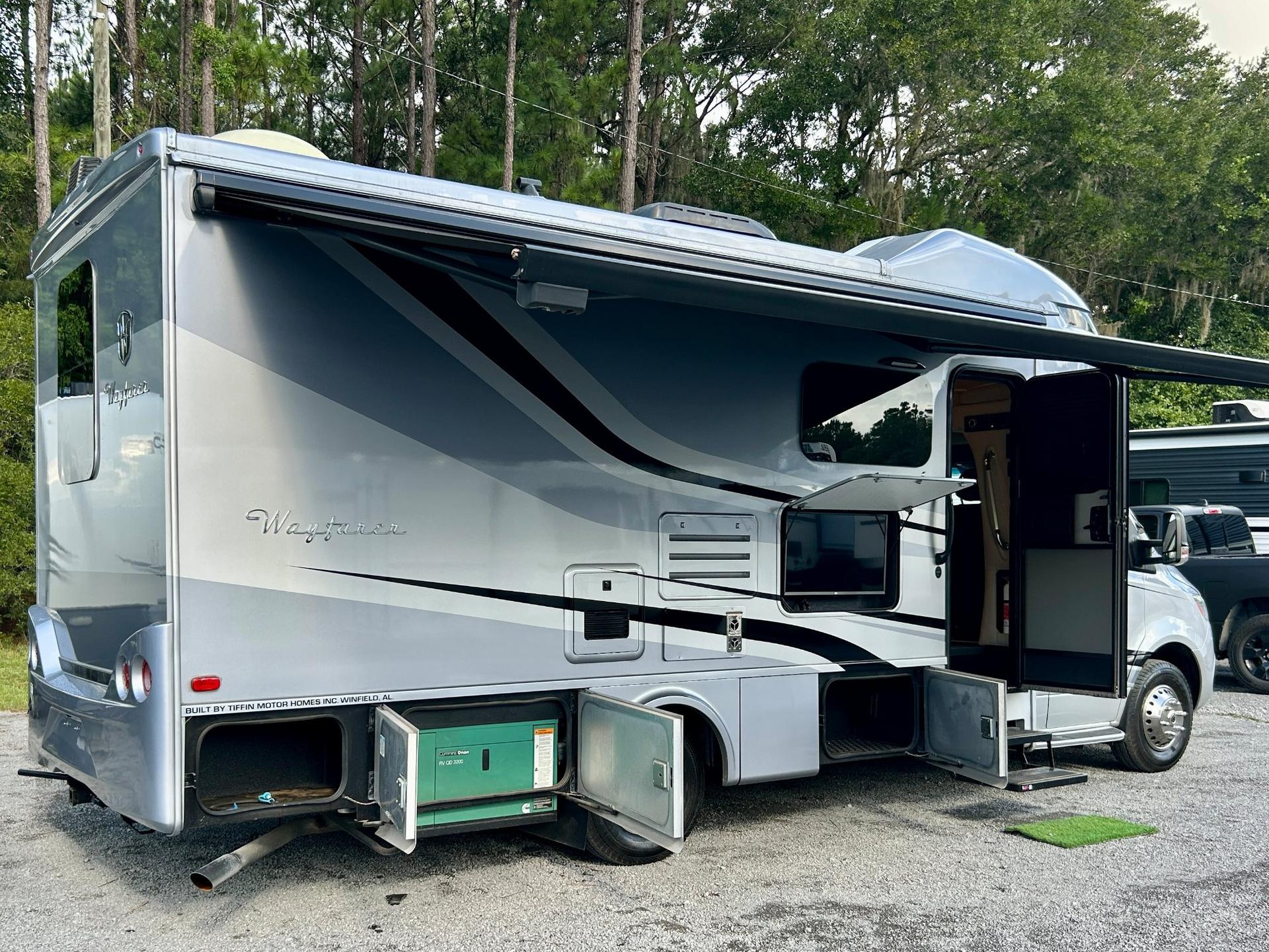 2020 Tiffin Motorhomes 2020 Tiffin Motorhomes Wayfarer - thumbnail 47