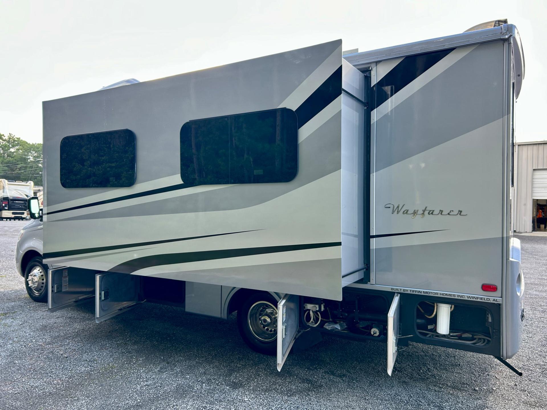 2020 Tiffin Motorhomes 2020 Tiffin Motorhomes Wayfarer - thumbnail 45