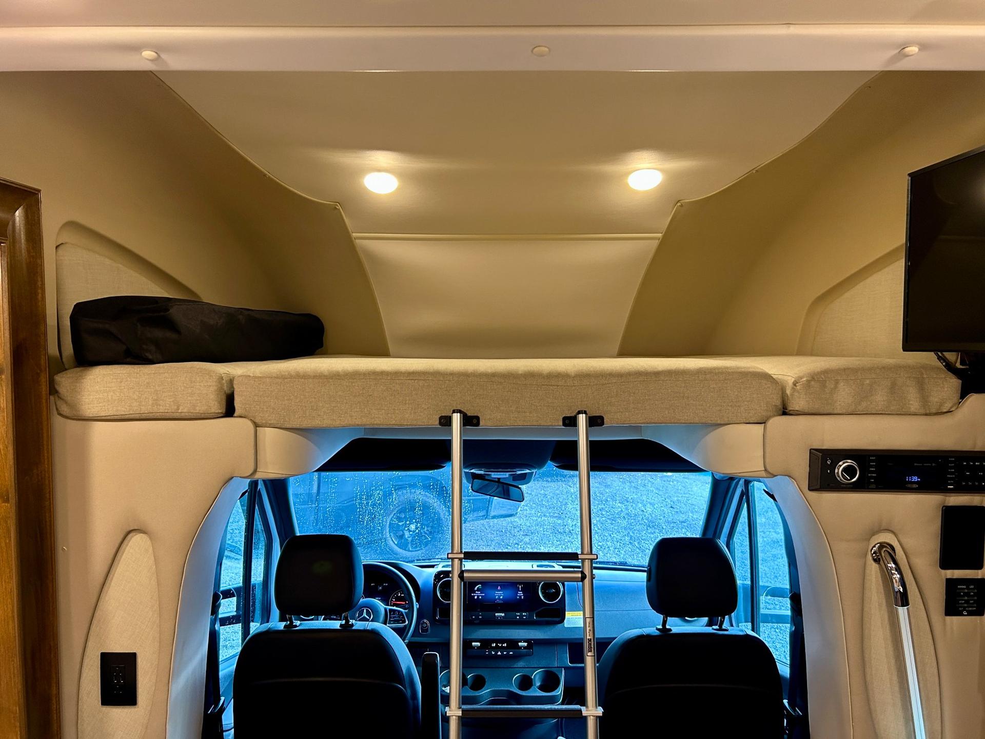 2020 Tiffin Motorhomes 2020 Tiffin Motorhomes Wayfarer - thumbnail 26