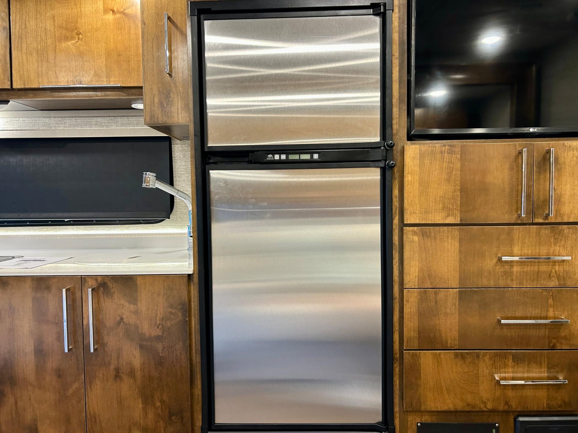 2020 Tiffin Motorhomes 2020 Tiffin Motorhomes Wayfarer - thumbnail 13