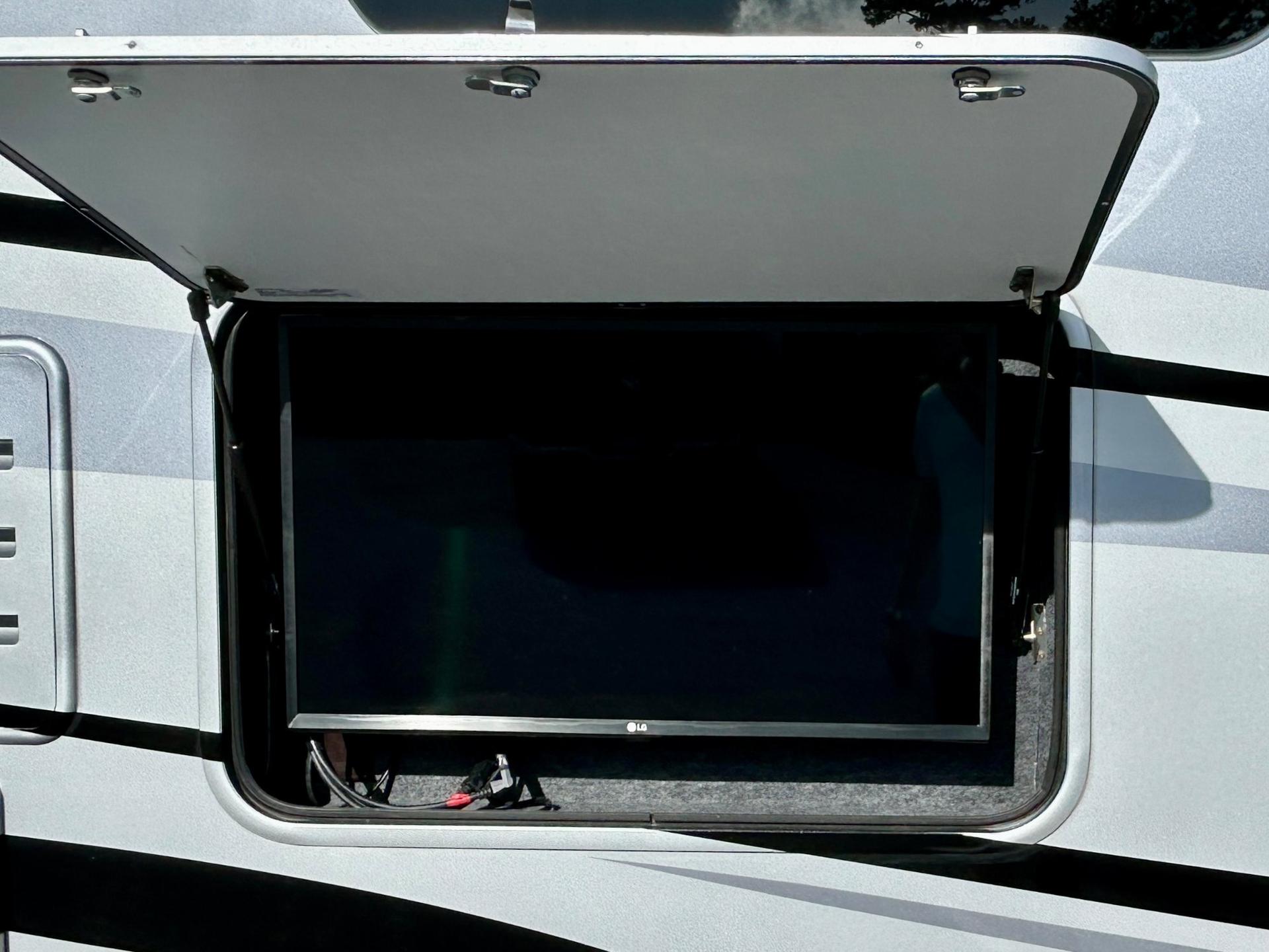 2020 Tiffin Motorhomes 2020 Tiffin Motorhomes Wayfarer - thumbnail 41