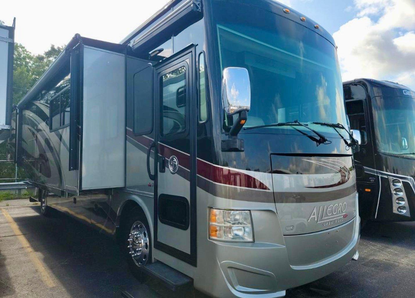 2017 Allegro Red 37PA