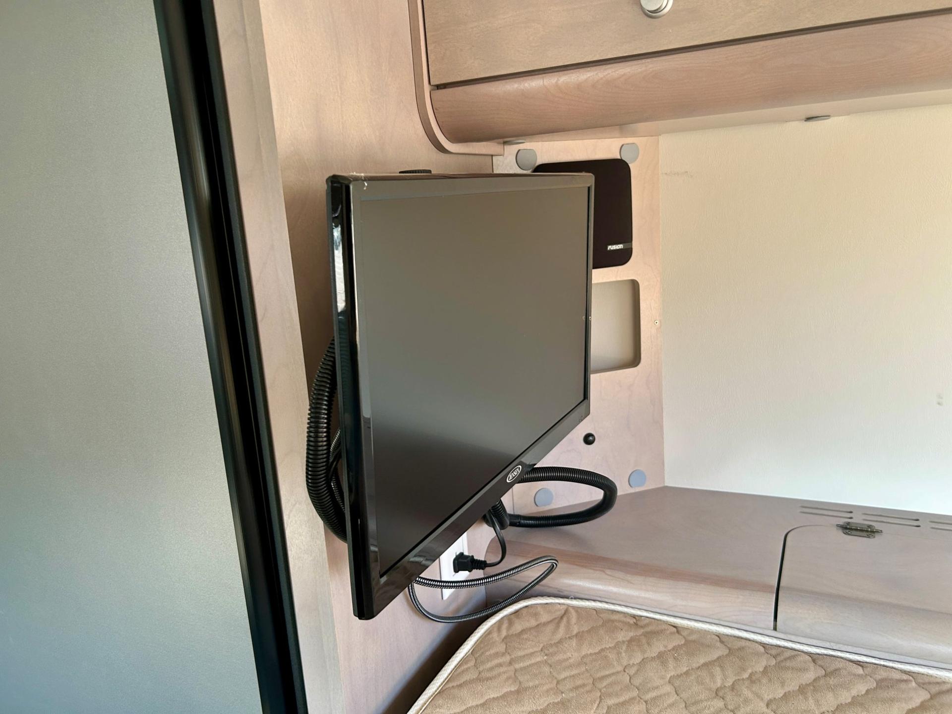 2022 NuCamp Cirrus 820